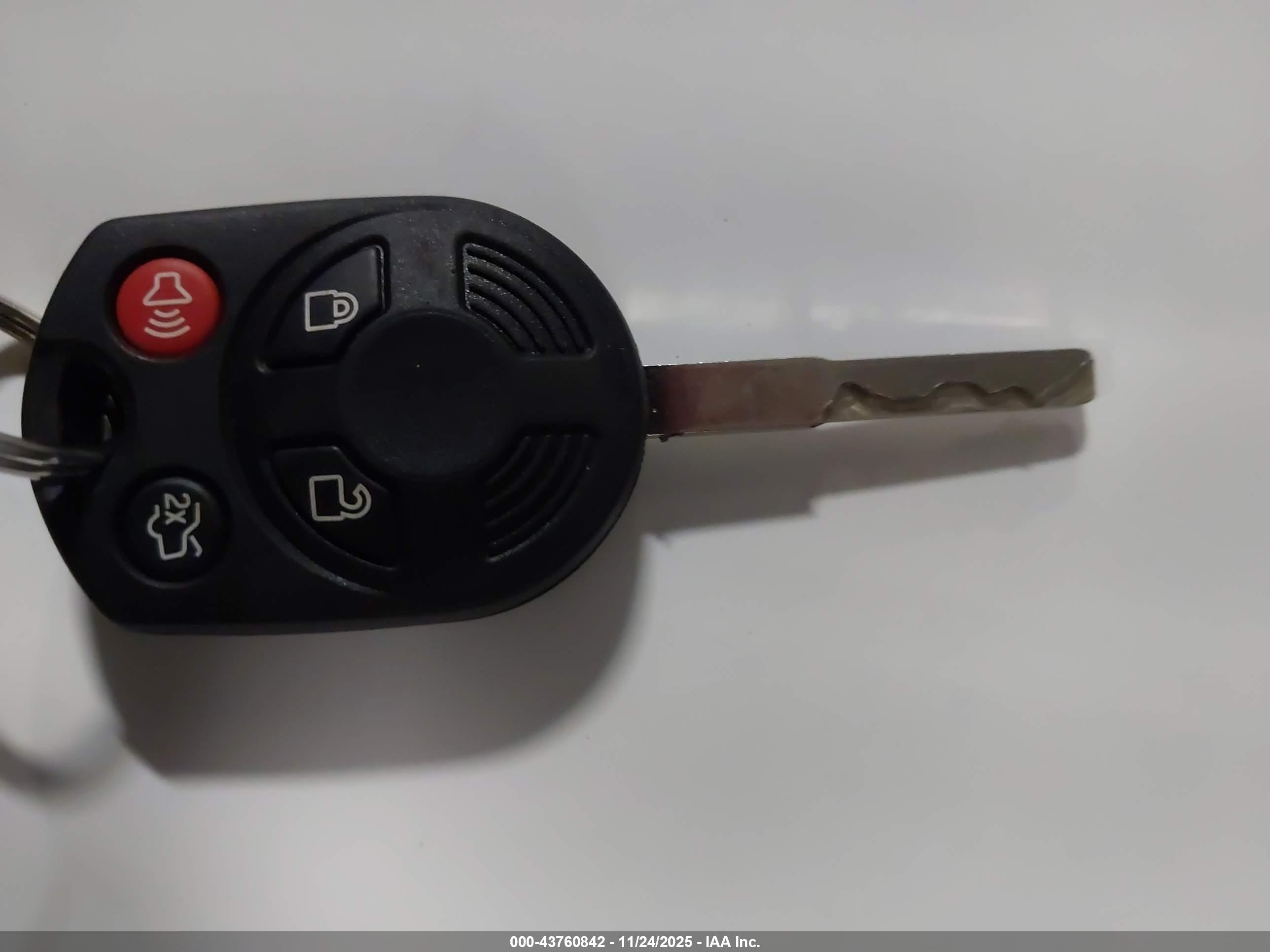 FORD FOCUS image 11