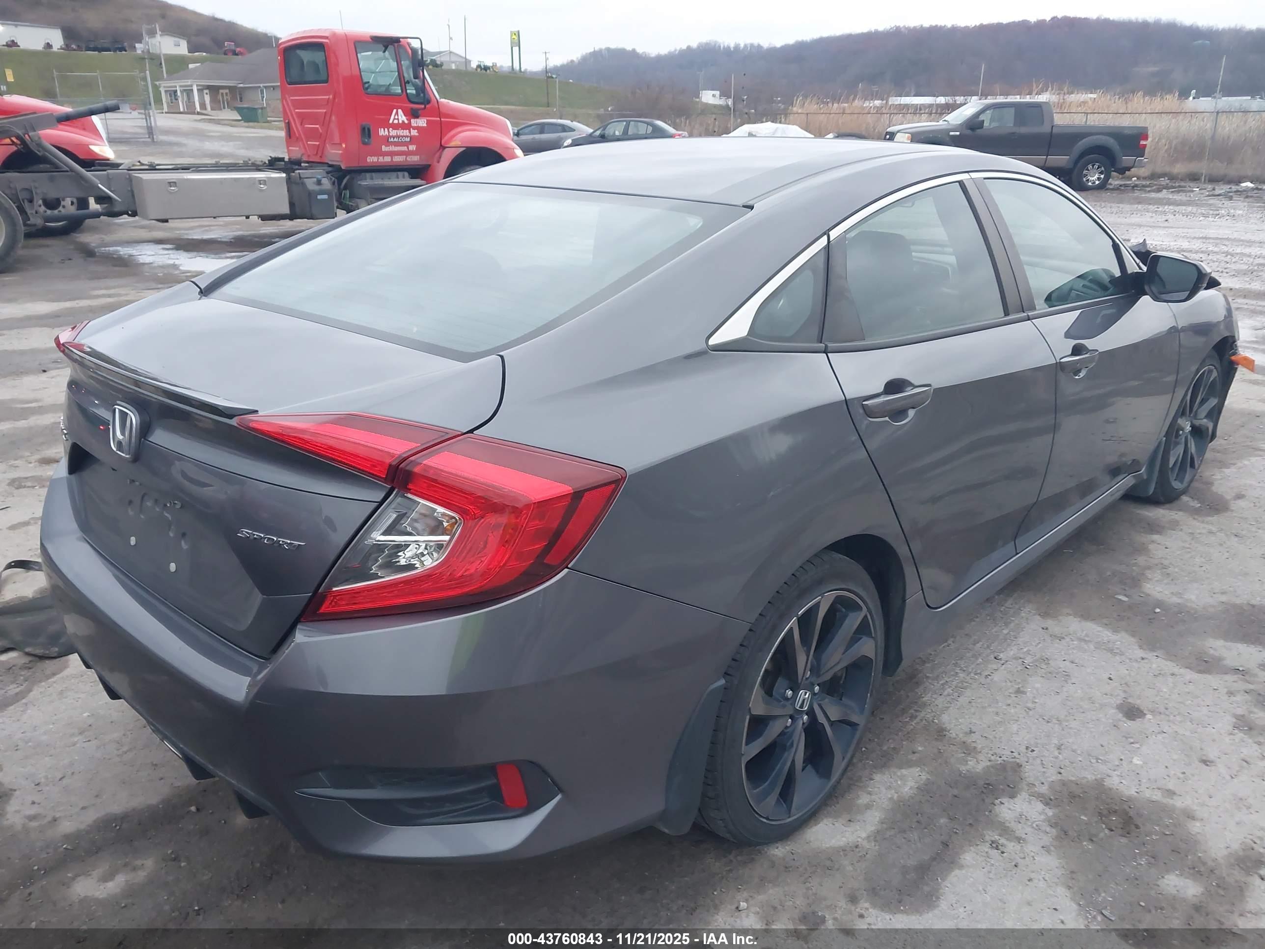 HONDA CIVIC image 4