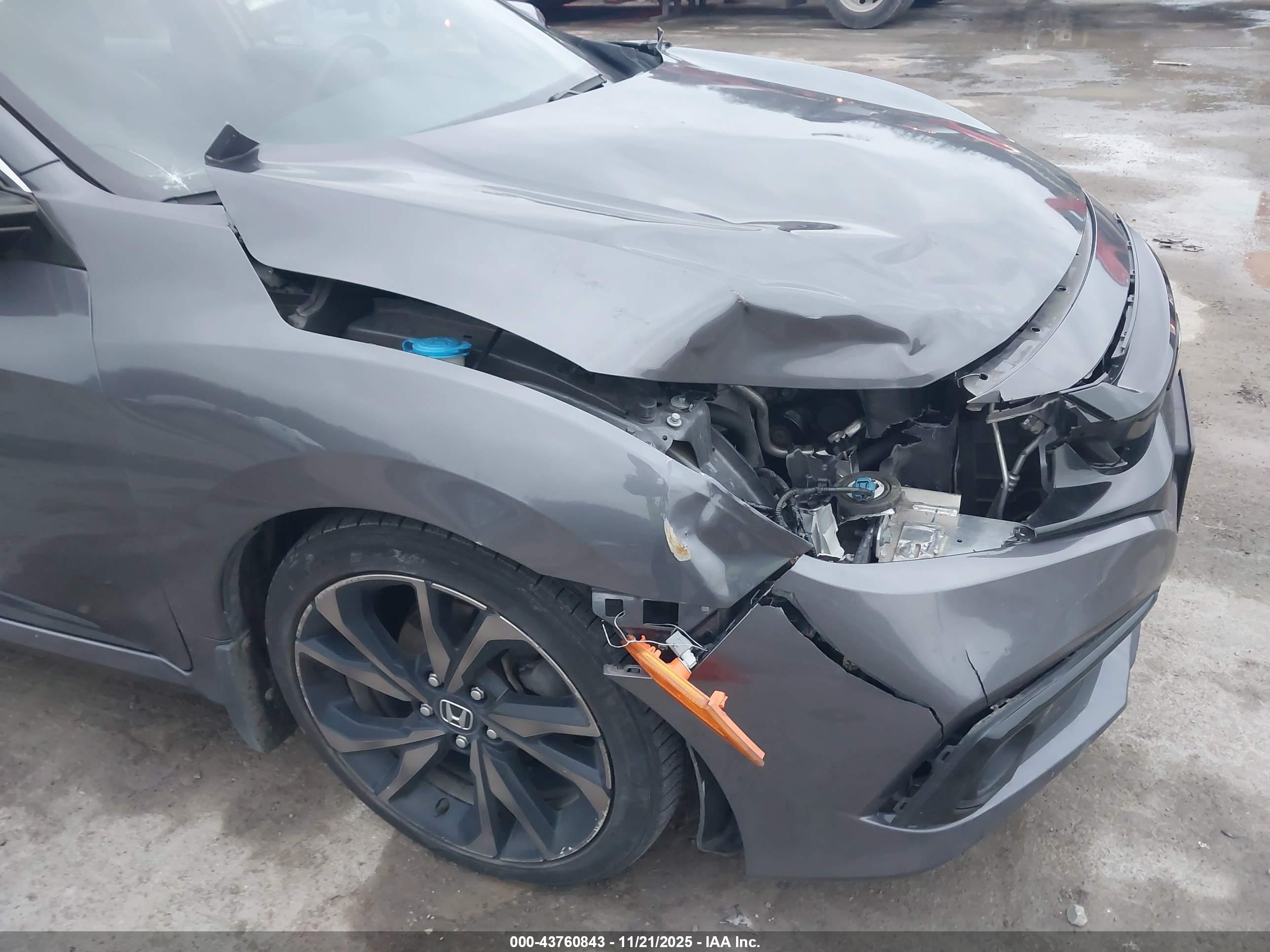 HONDA CIVIC image 6