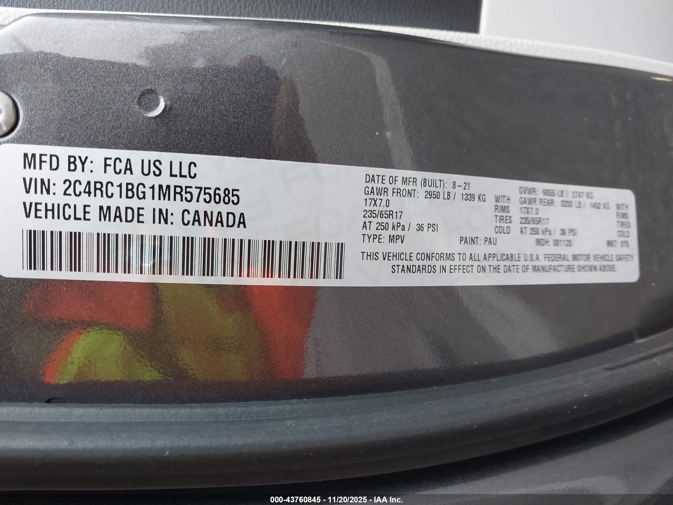 CHRYSLER PACIFICA image 9