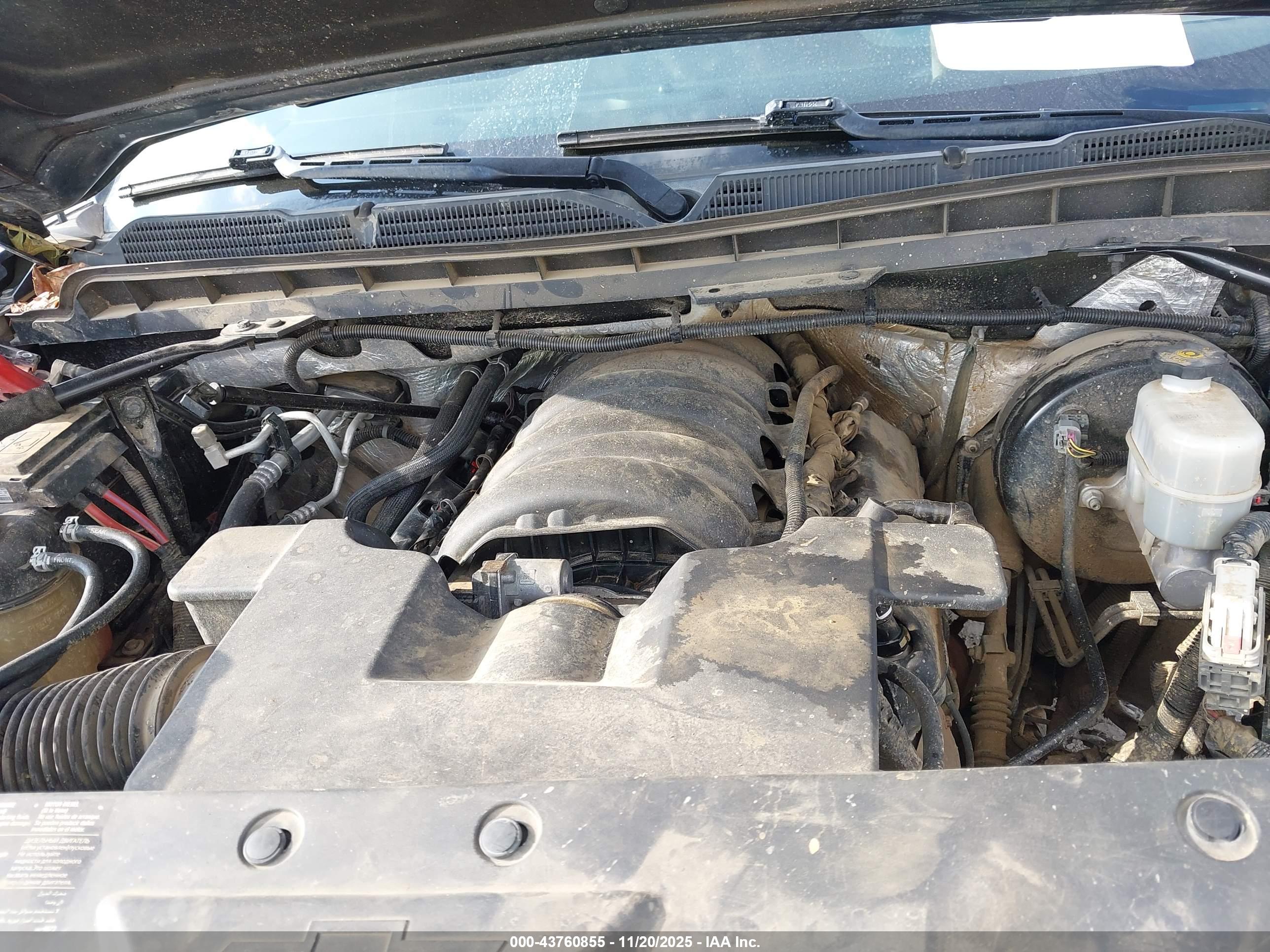 CHEVROLET SILVERADO image 10
