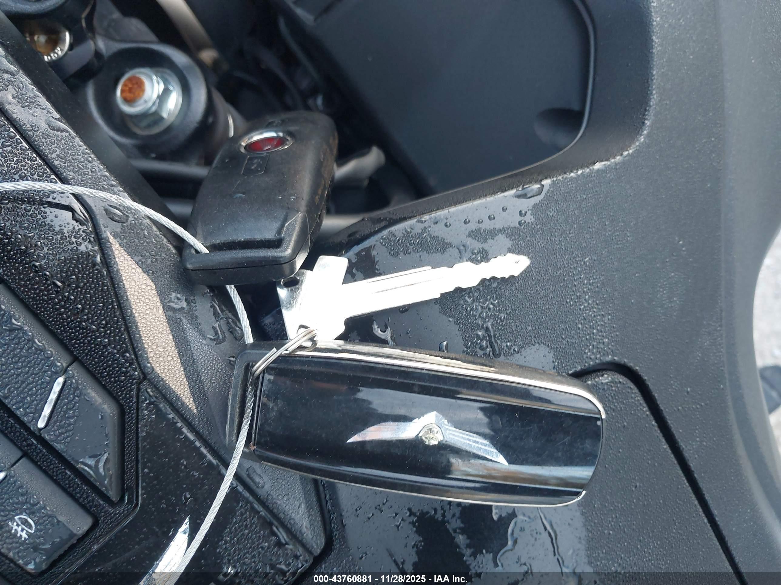 HONDA GL1800 image 11