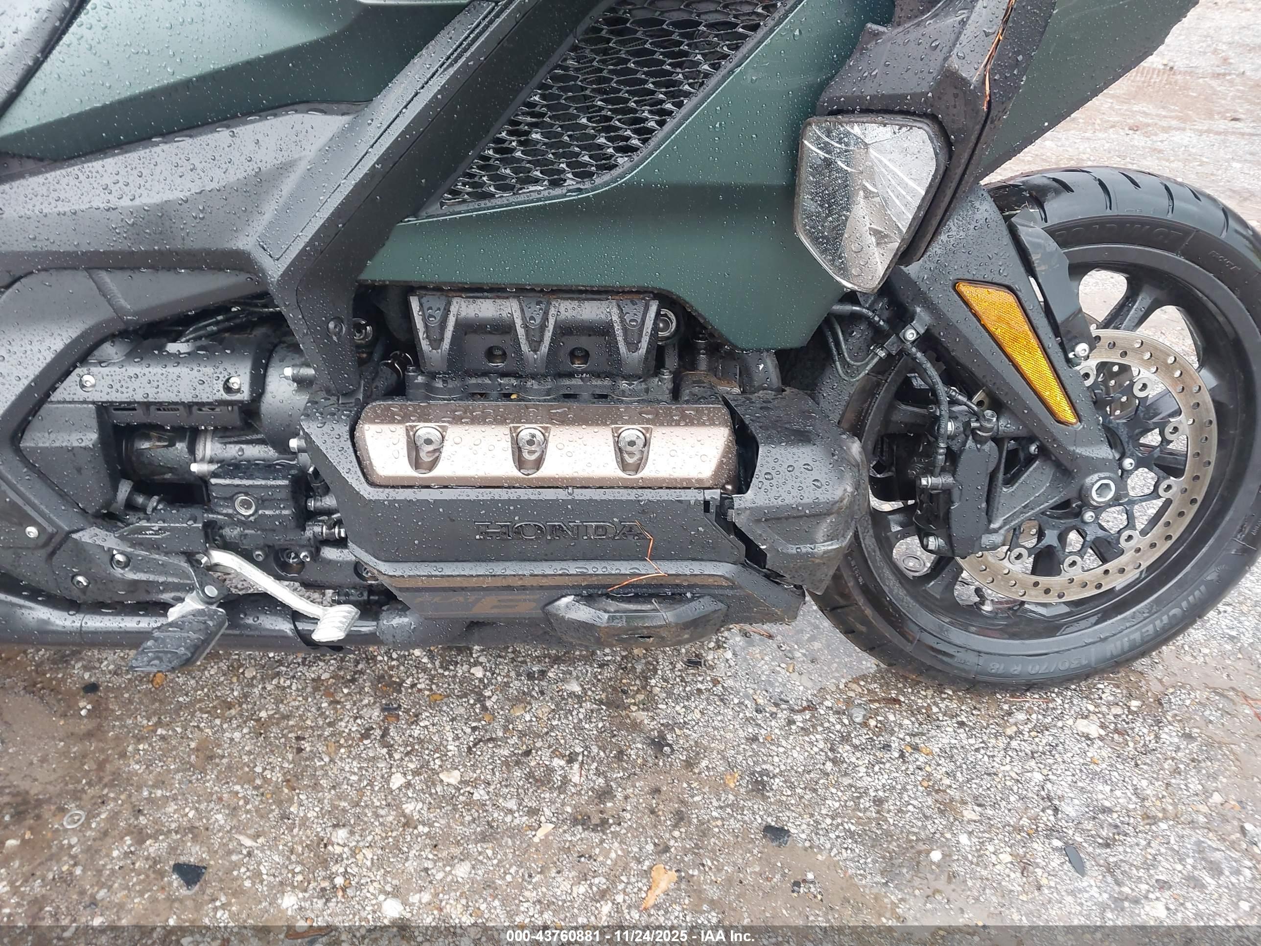 HONDA GL1800 image 8