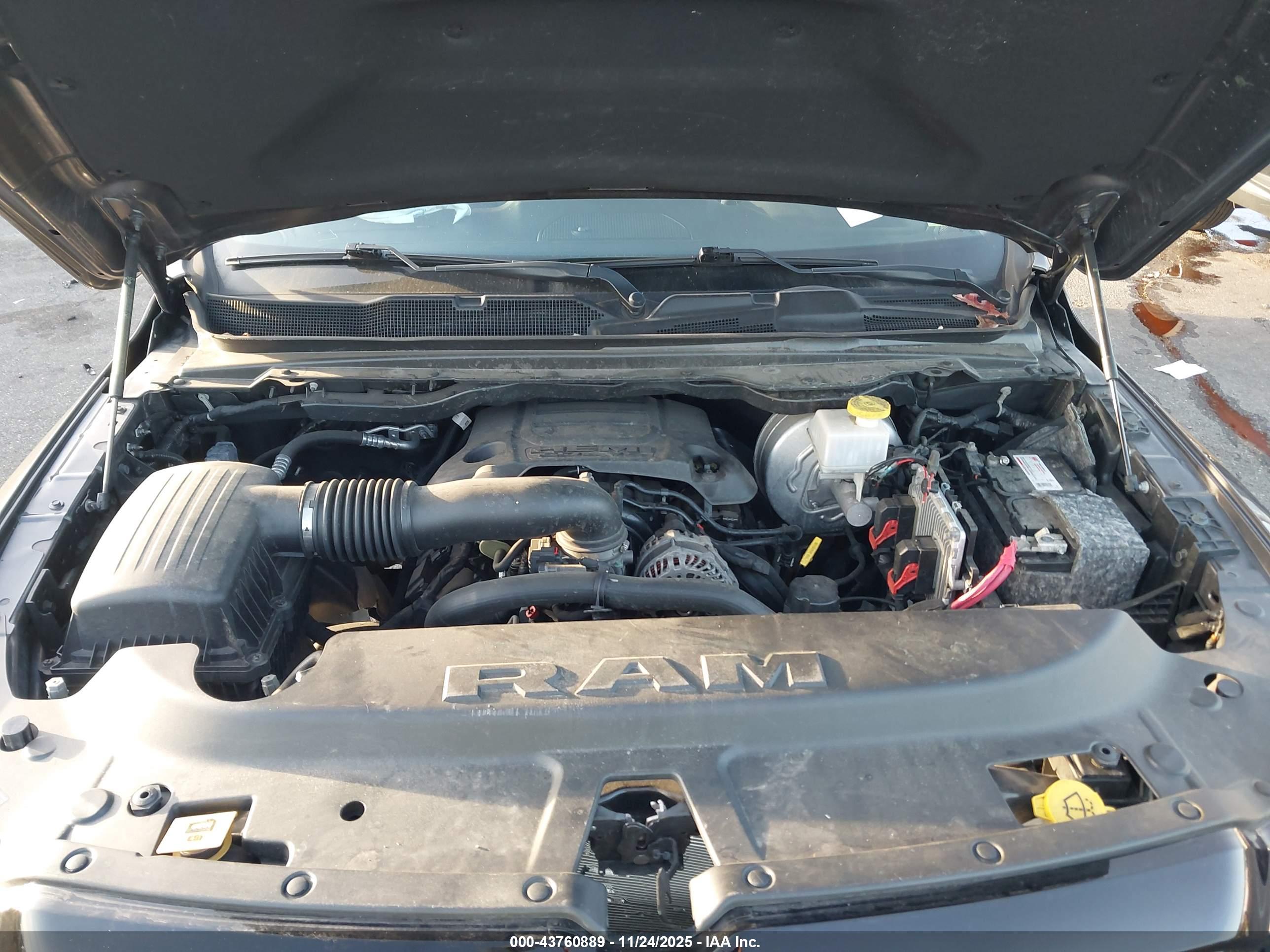 RAM 1500 image 10