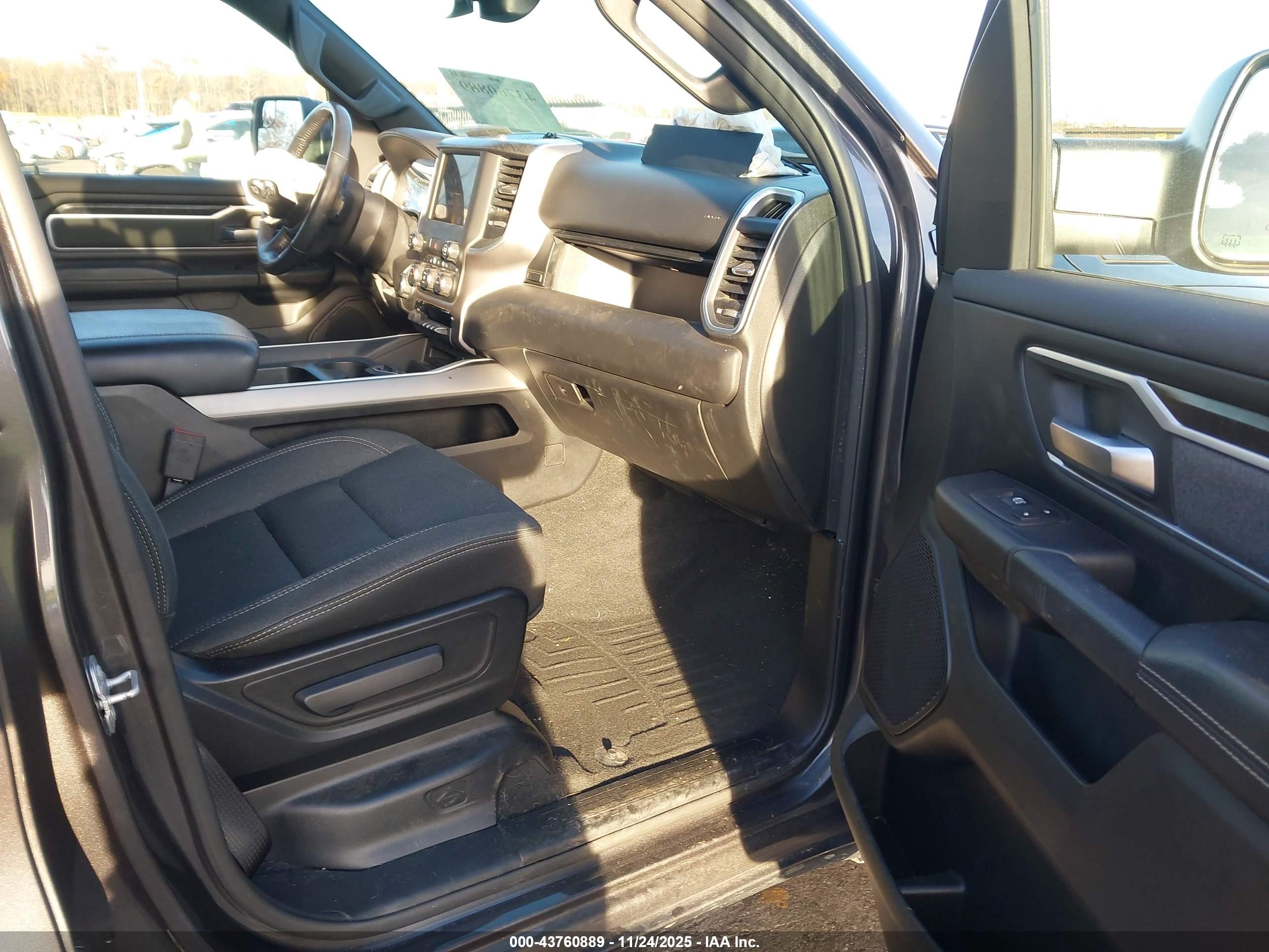 RAM 1500 image 5