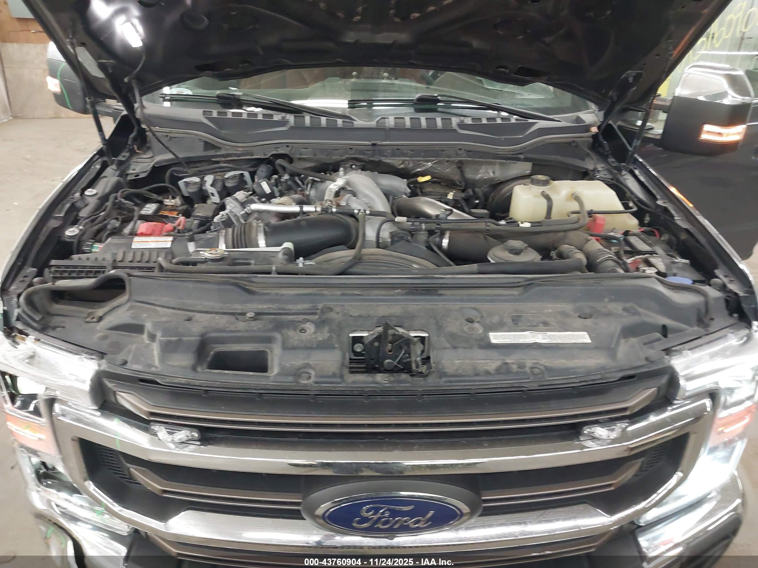 FORD F-350 image 10