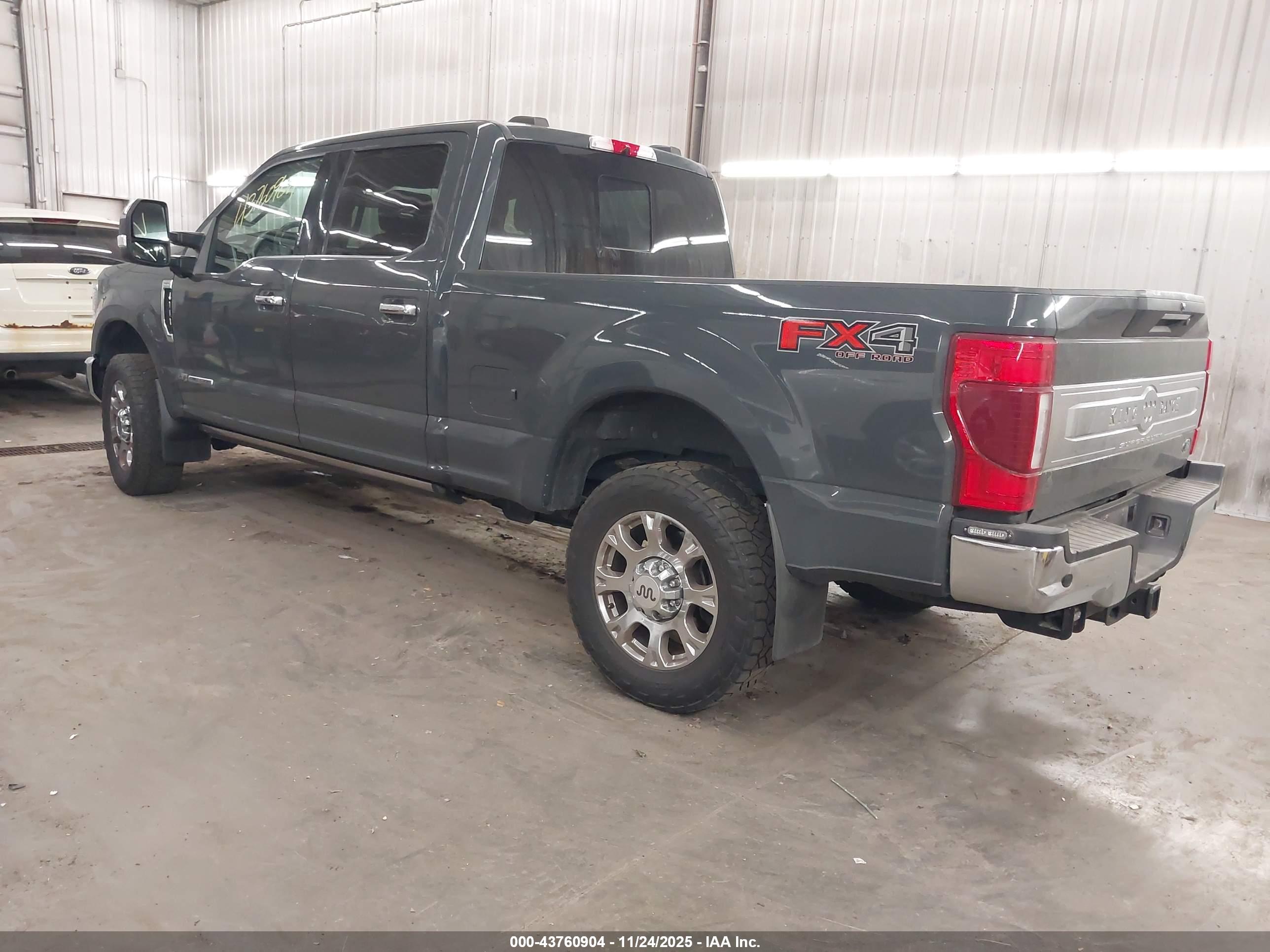 FORD F-350 image 3