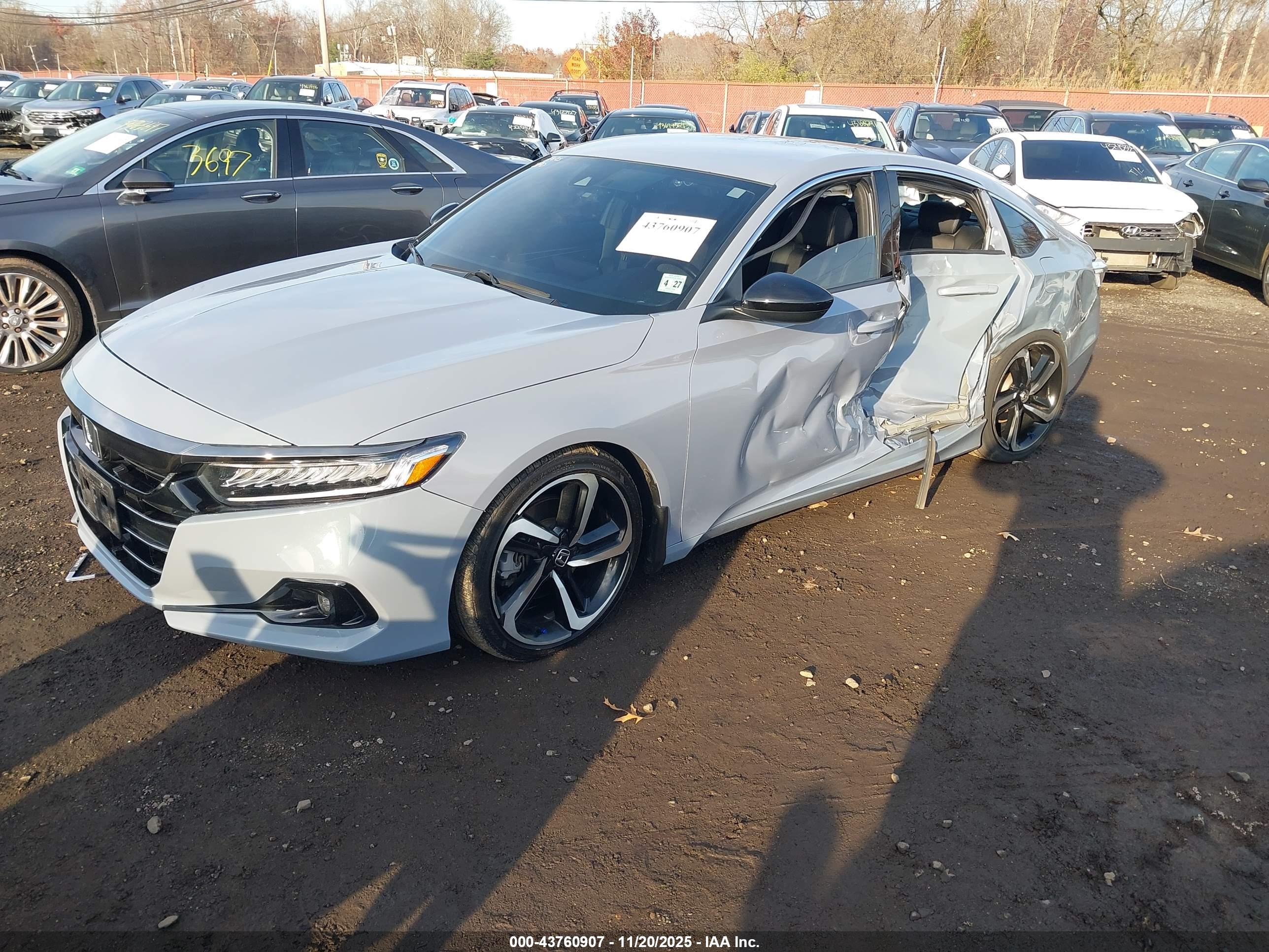 HONDA ACCORD image 2