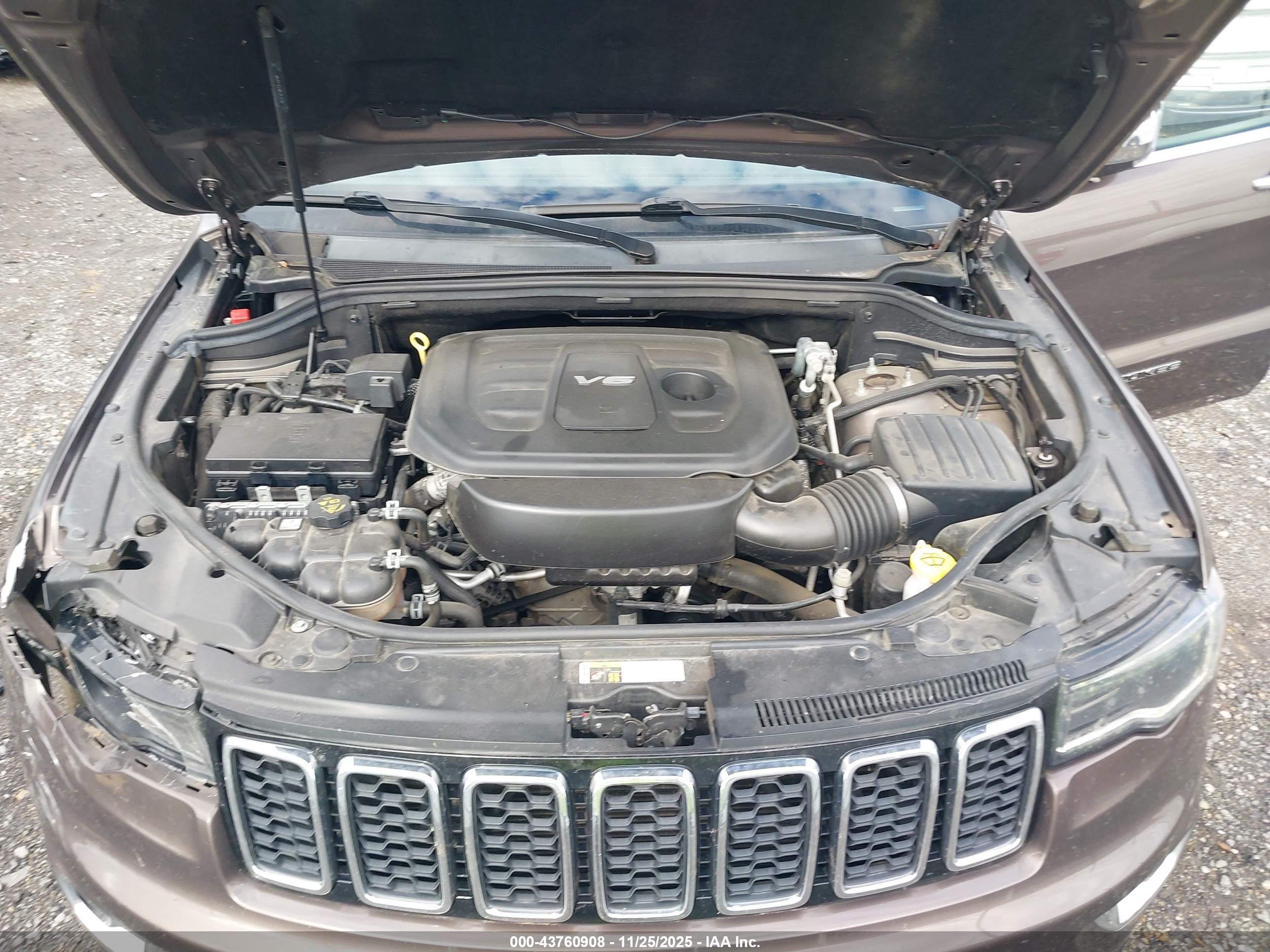 JEEP GRAND image 10