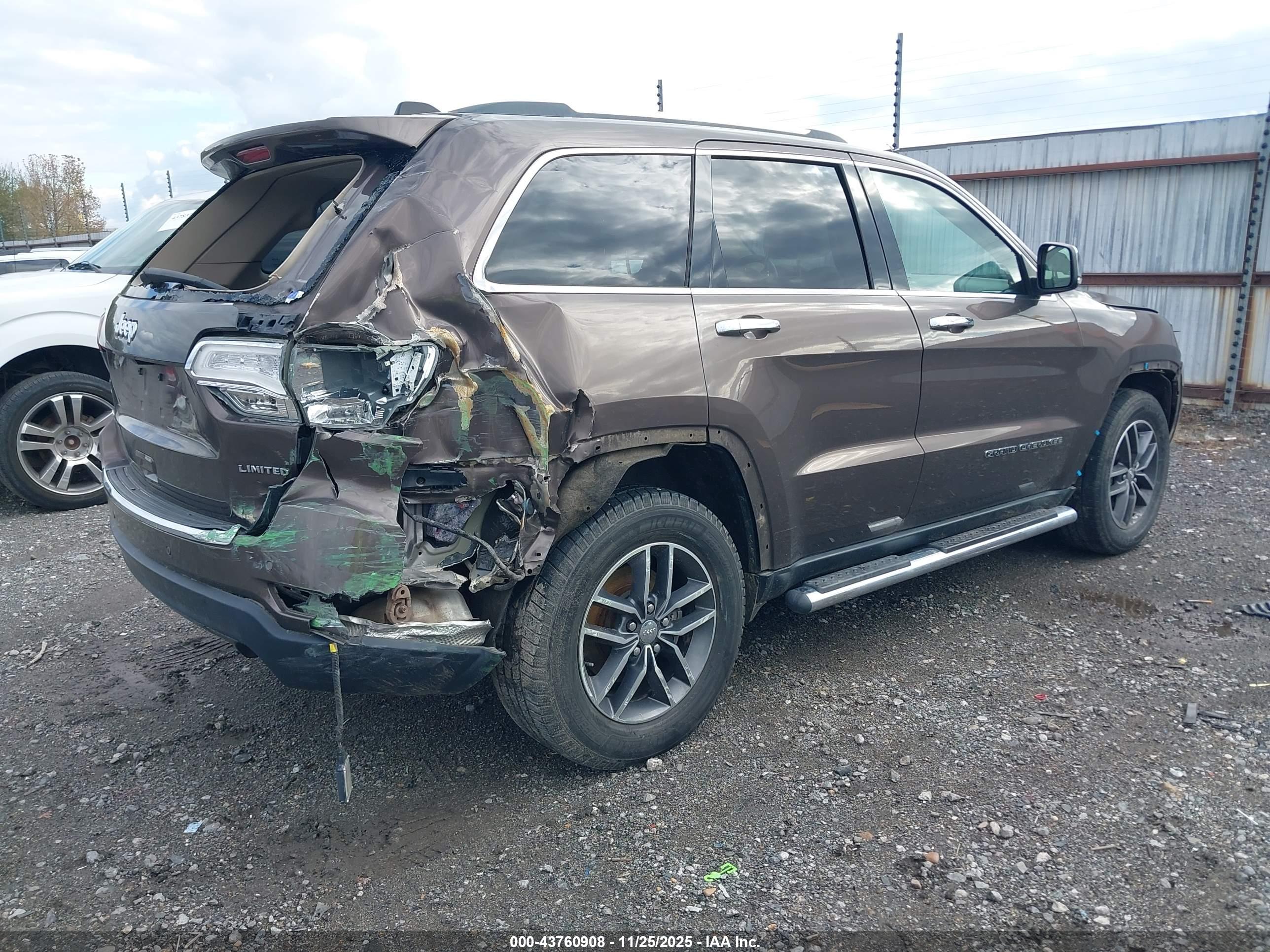 JEEP GRAND image 4