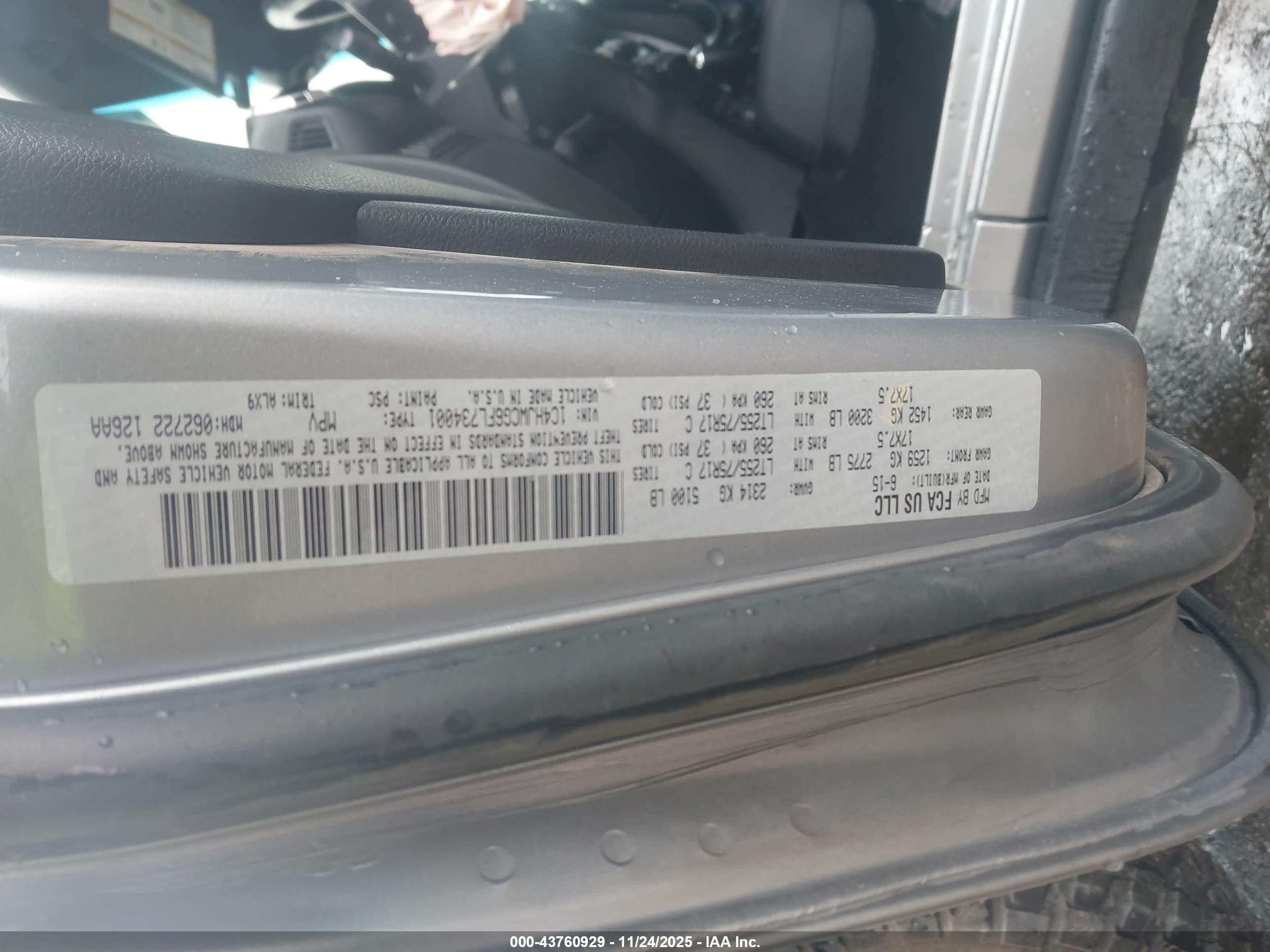 JEEP WRANGLER image 9