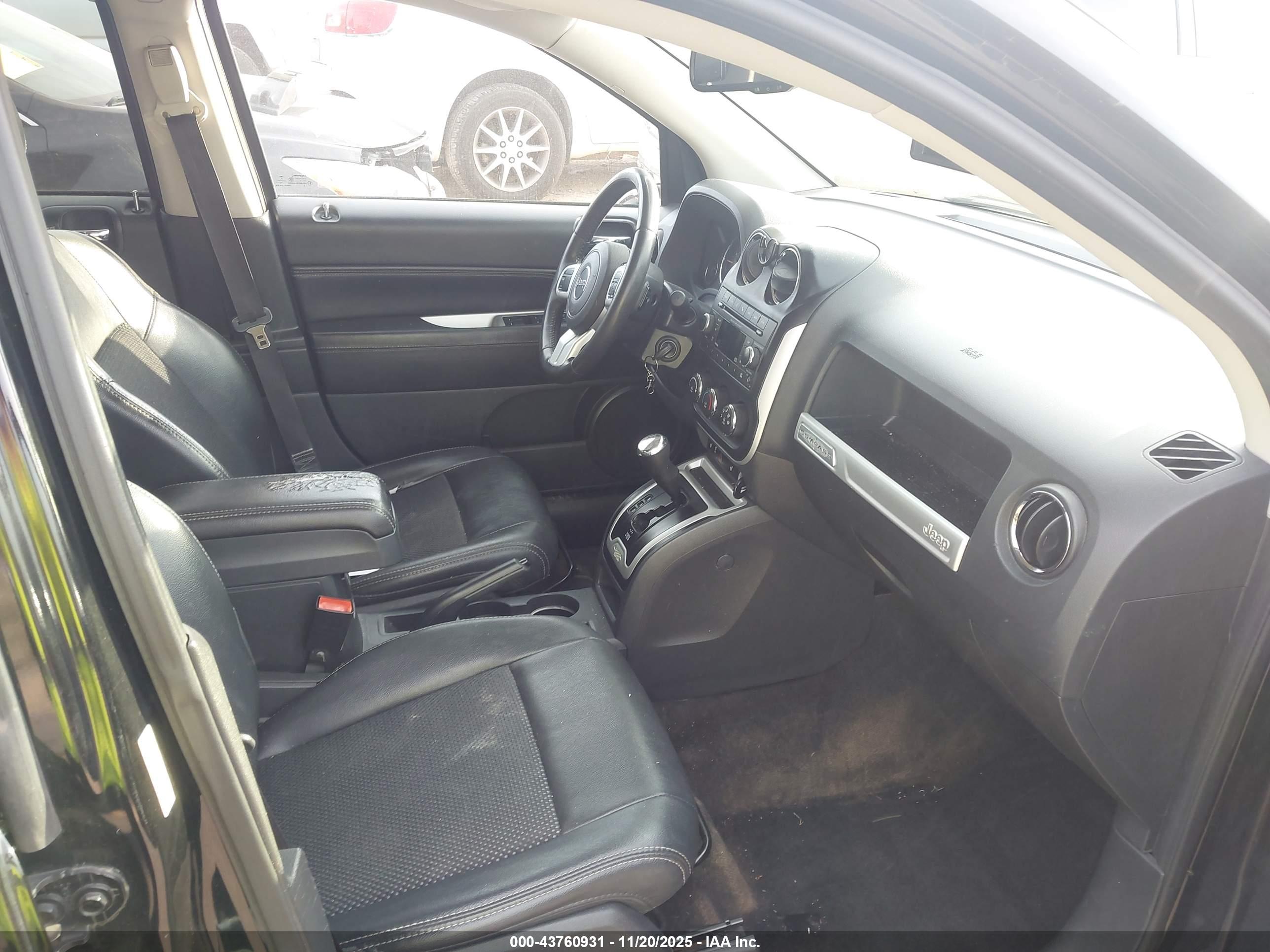 JEEP COMPASS image 5