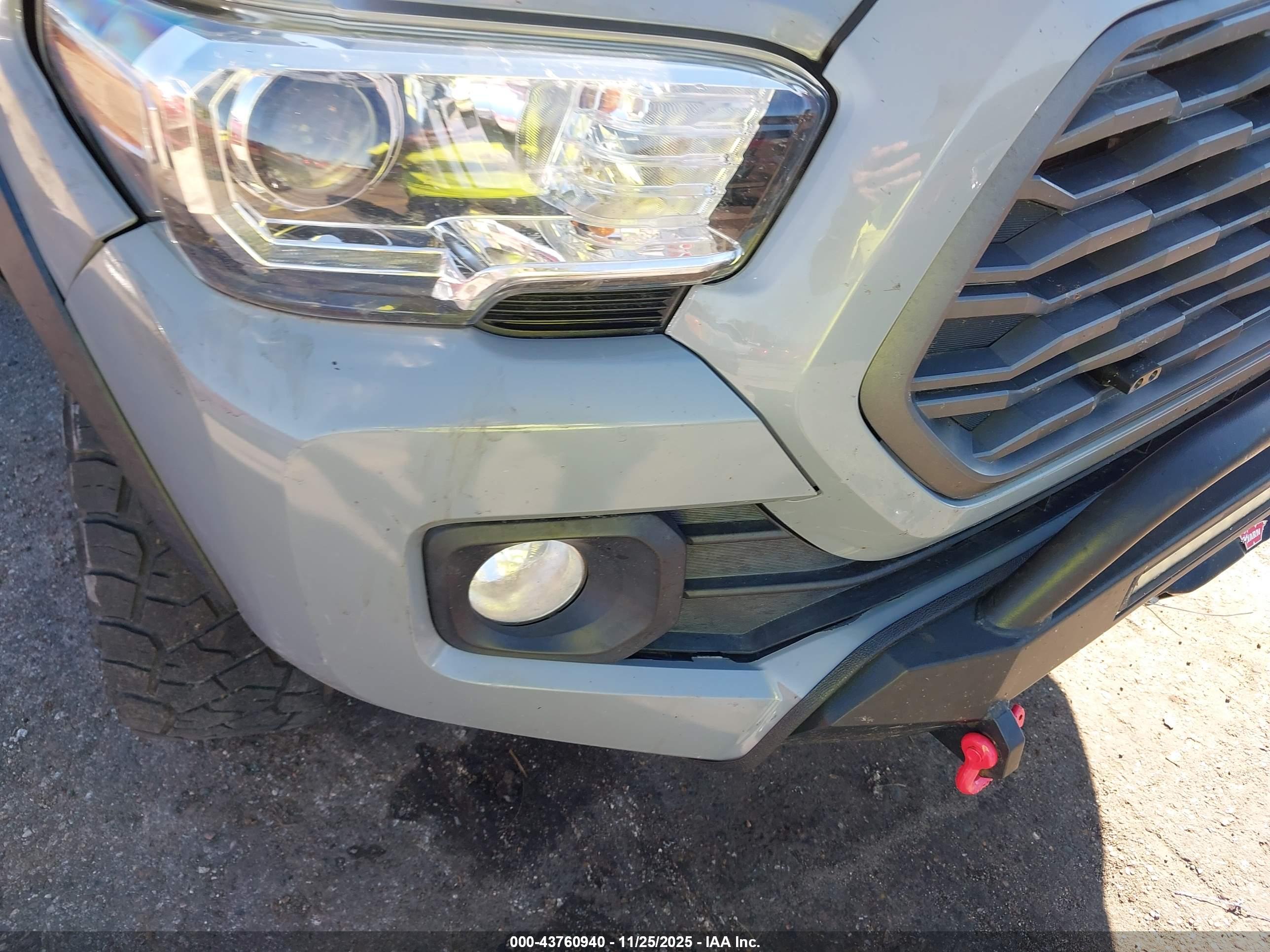 TOYOTA TACOMA image 6