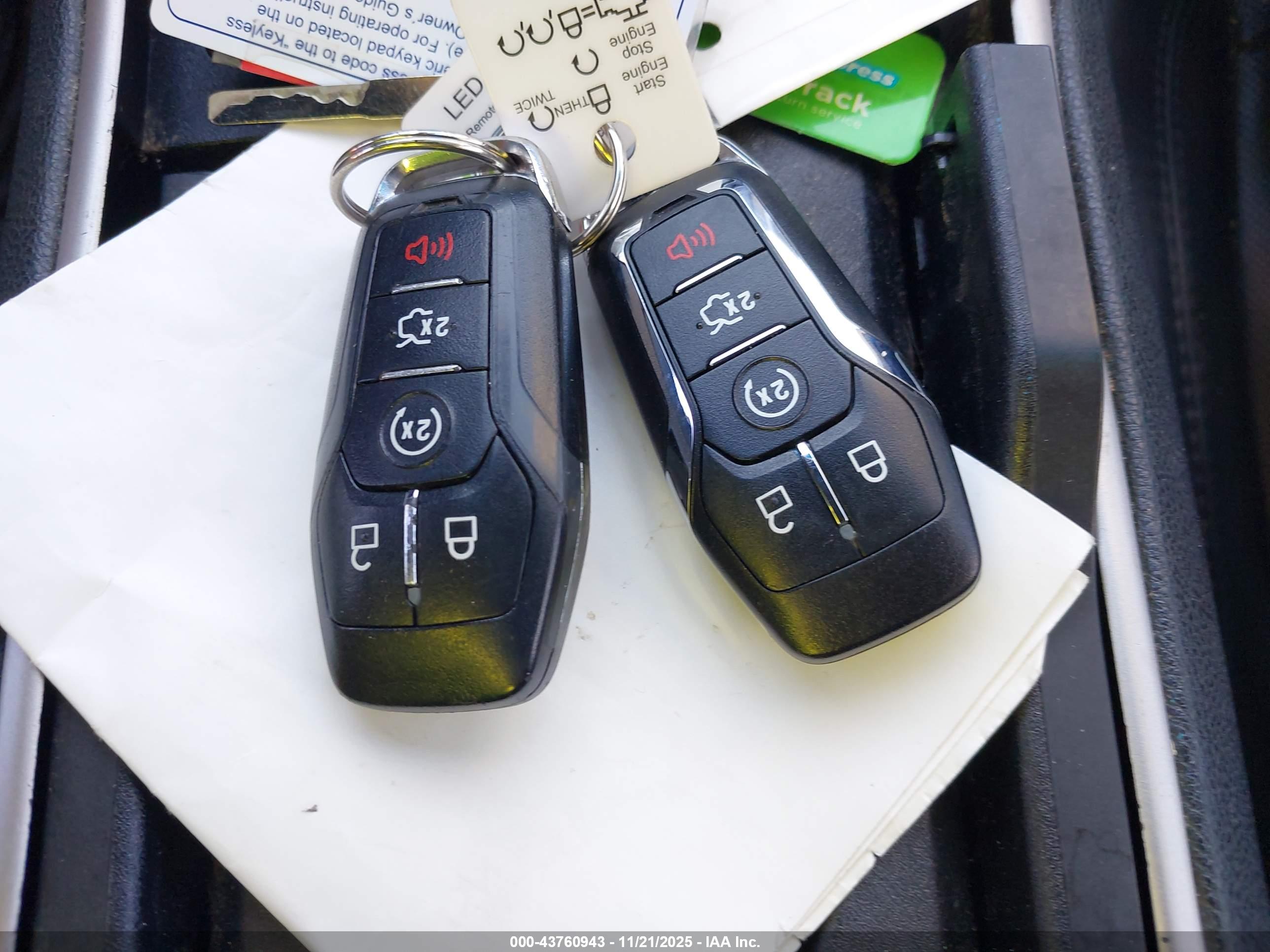 LINCOLN MKZ image 11