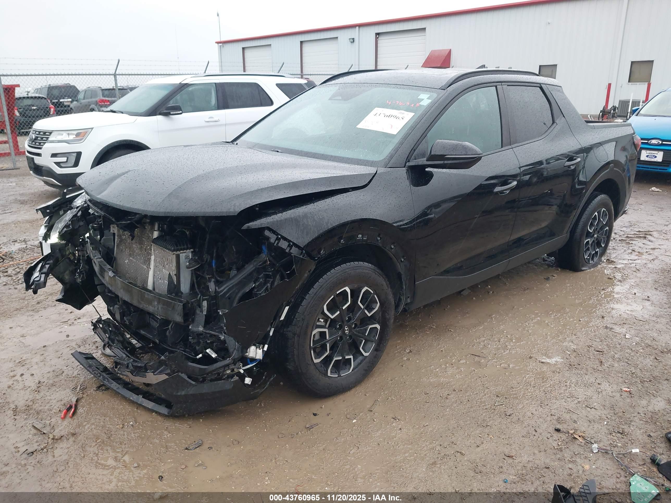 HYUNDAI SANTA image 2