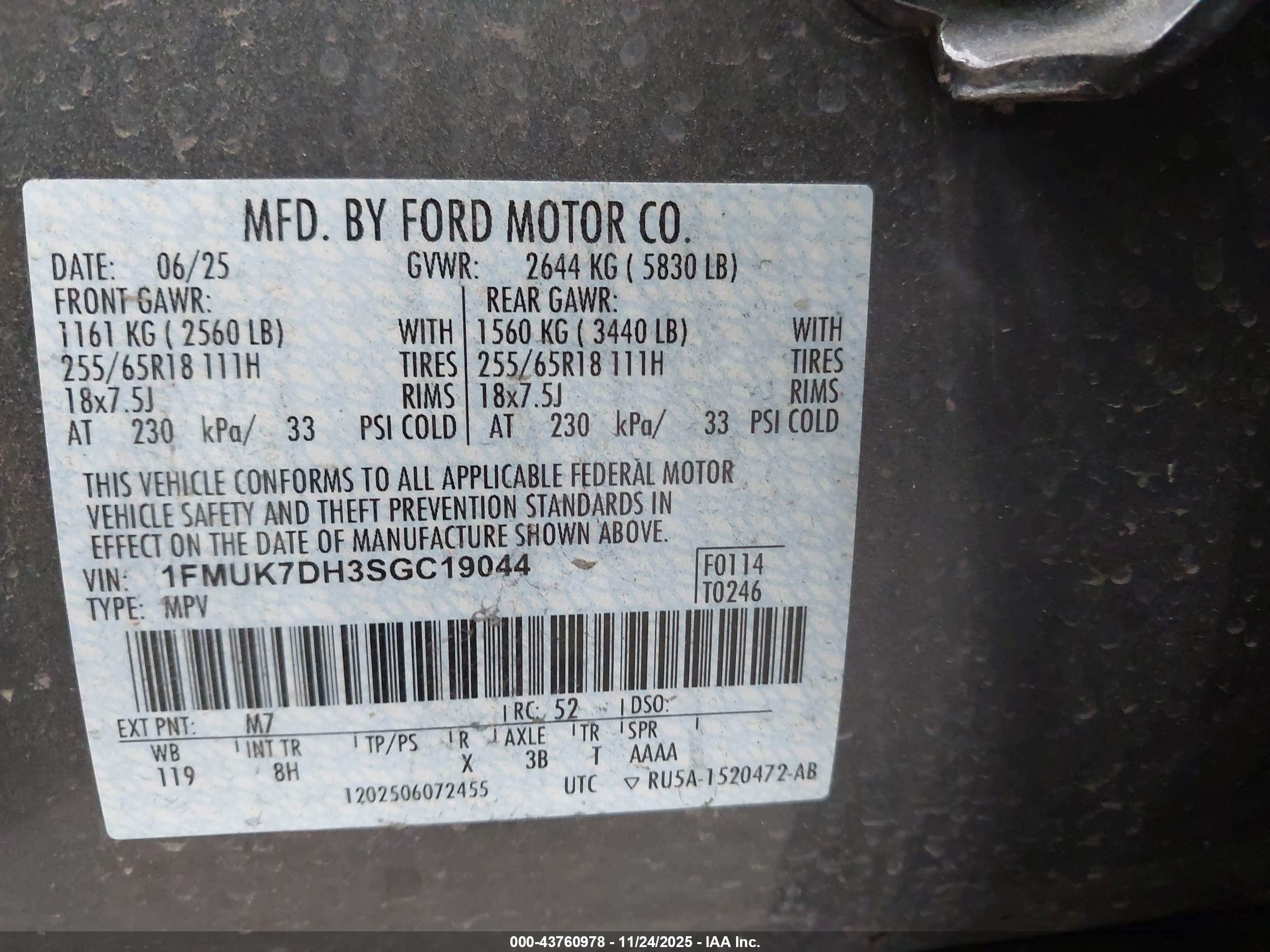 FORD EXPLORER image 9