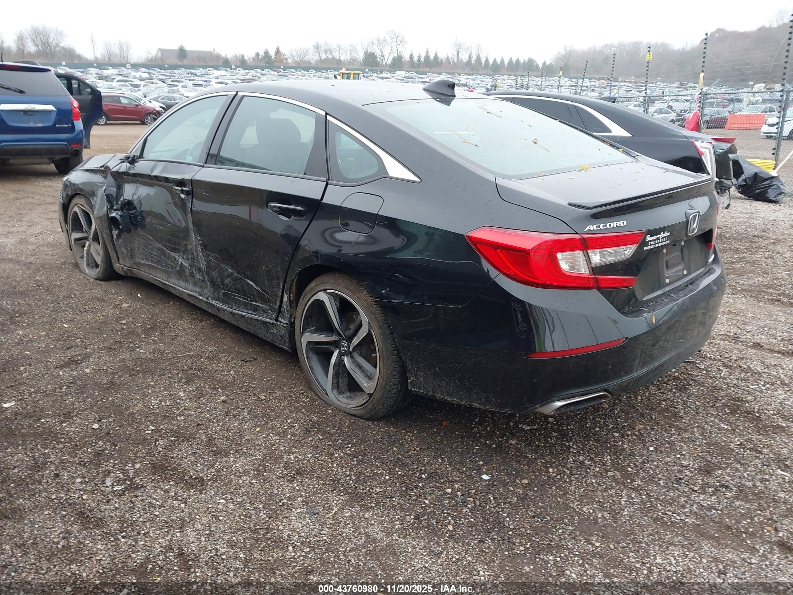 HONDA ACCORD image 3
