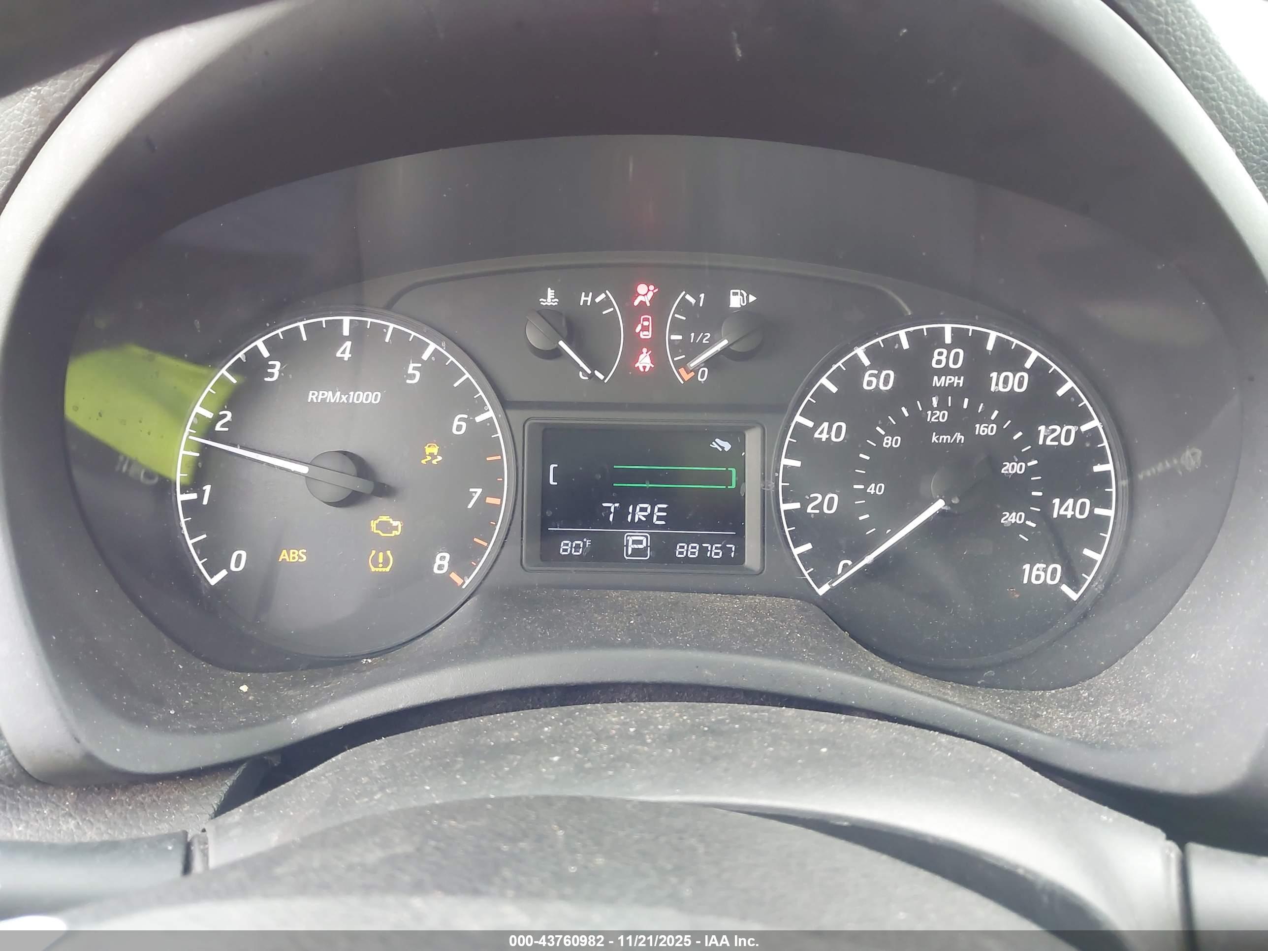 NISSAN SENTRA image 7