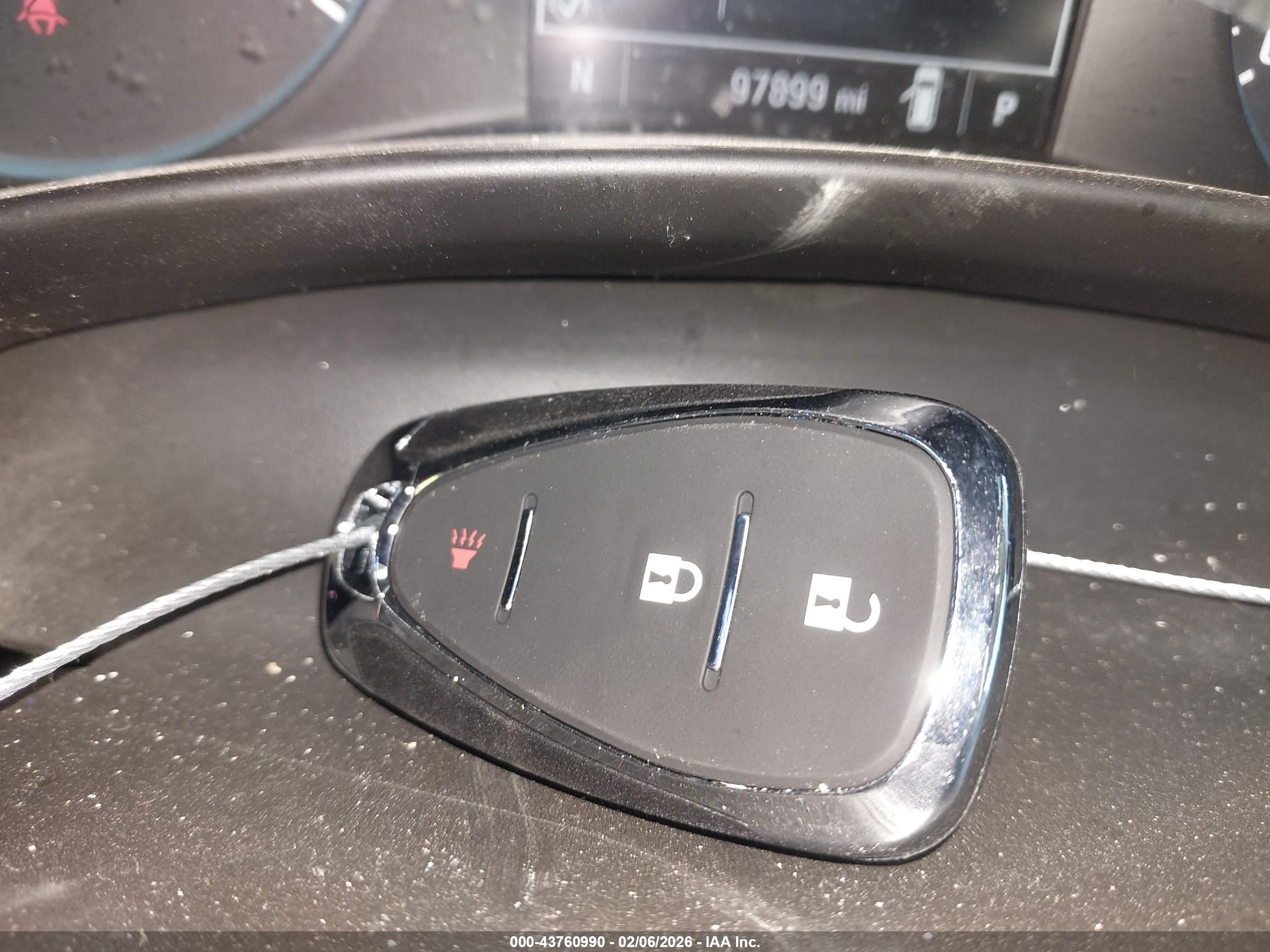 CHEVROLET EQUINOX image 11