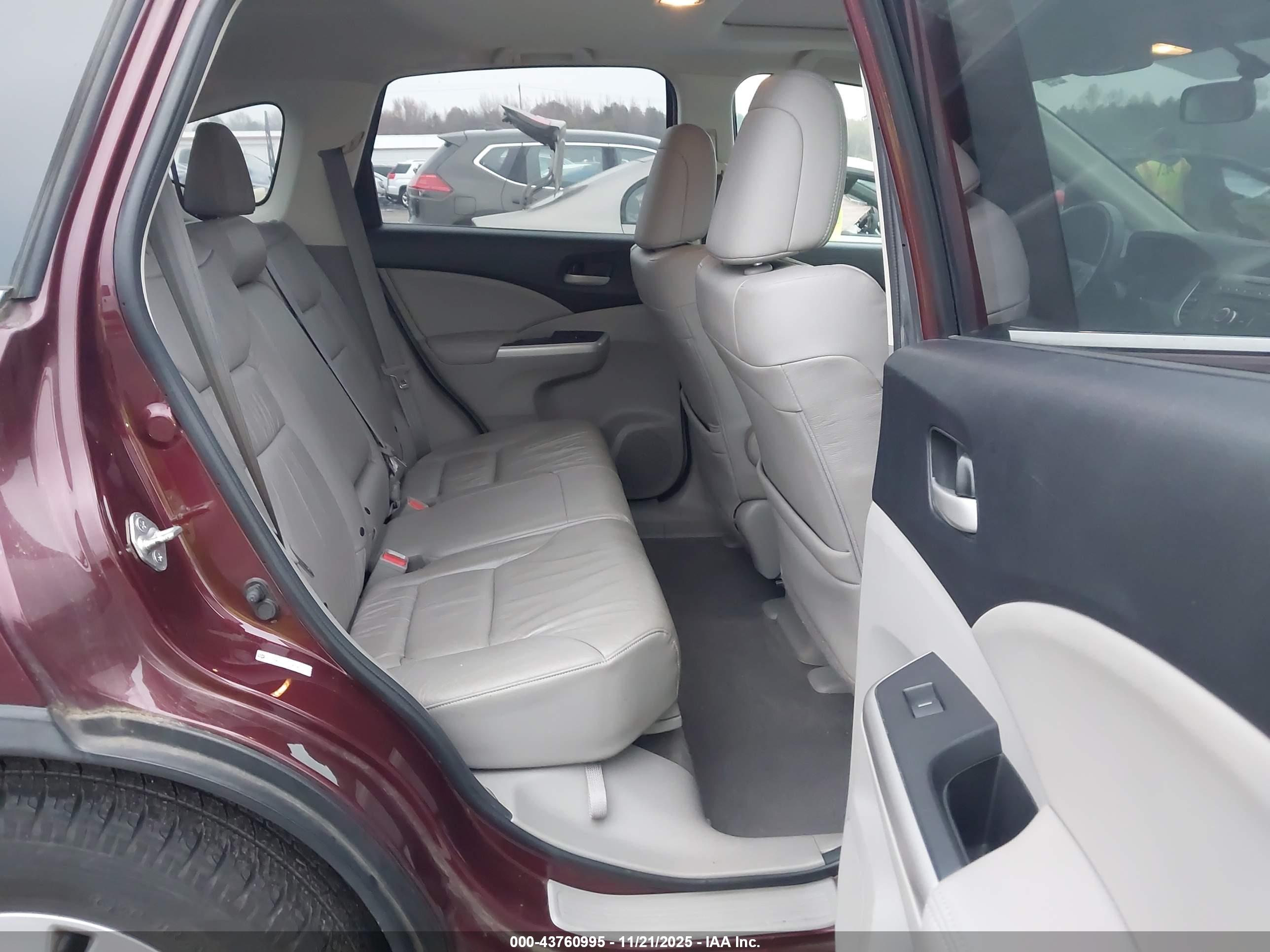 HONDA CR-V image 8