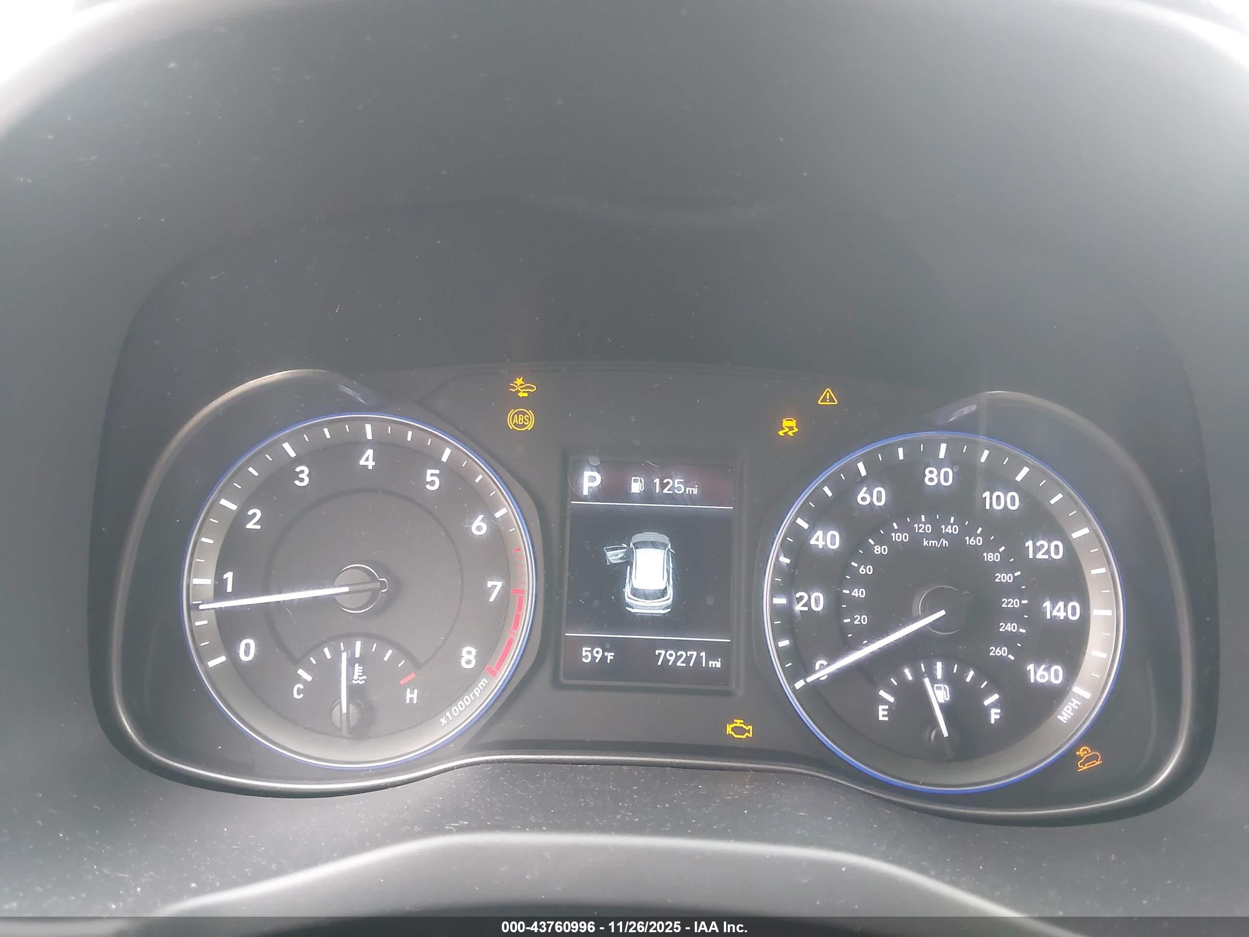 HYUNDAI KONA image 7