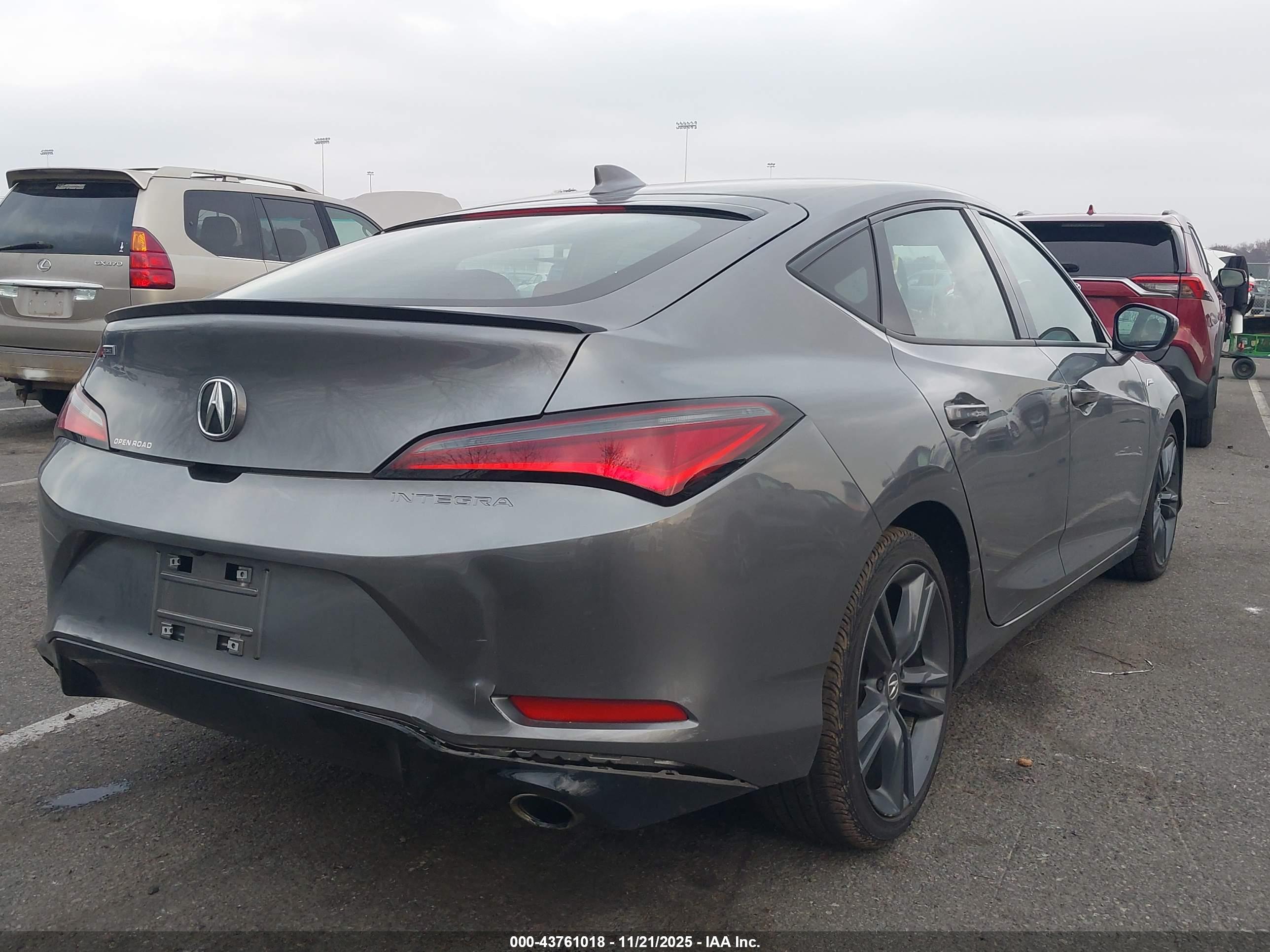 ACURA INTEGRA image 4