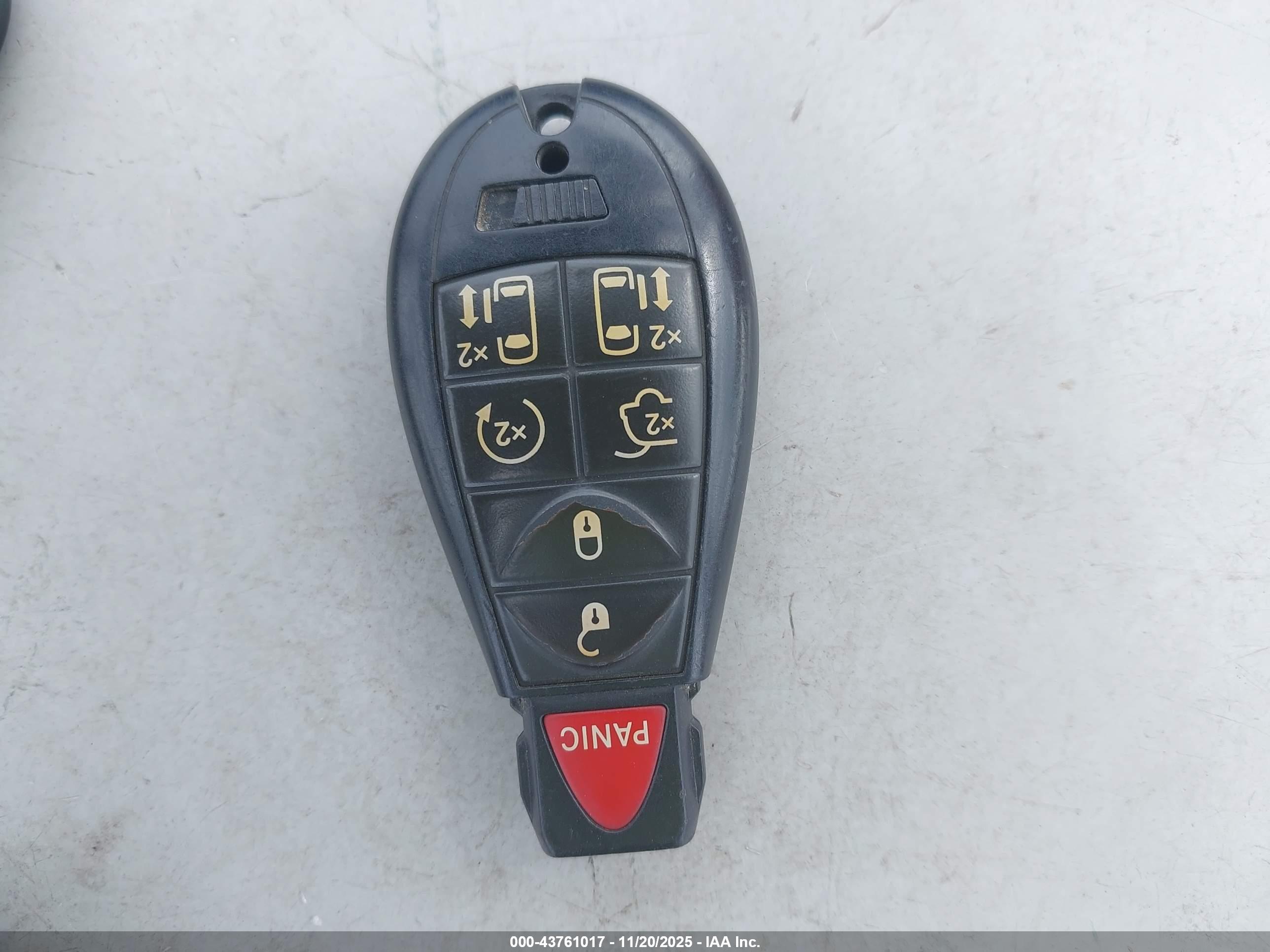 DODGE GRAND image 11