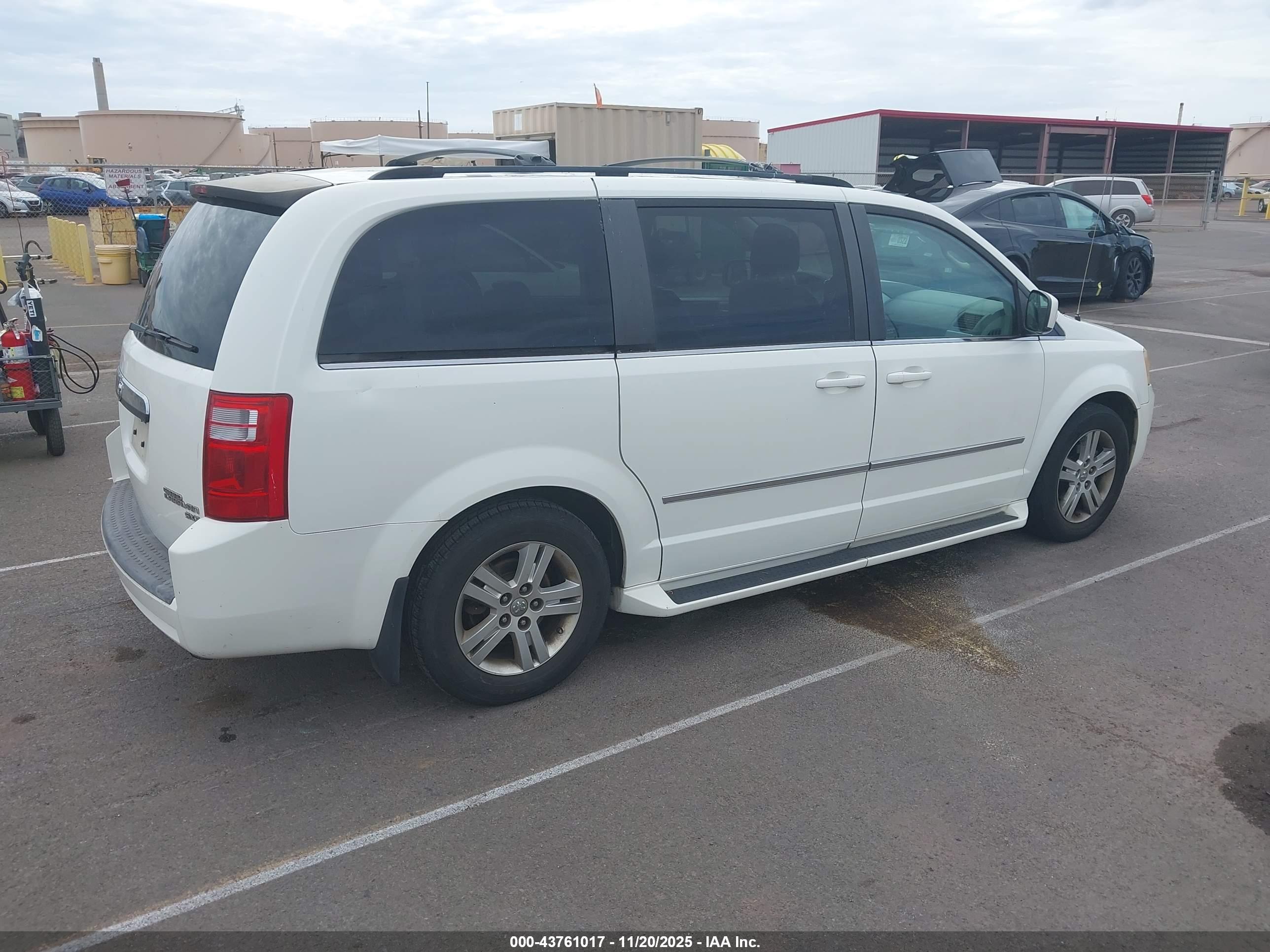 DODGE GRAND image 4