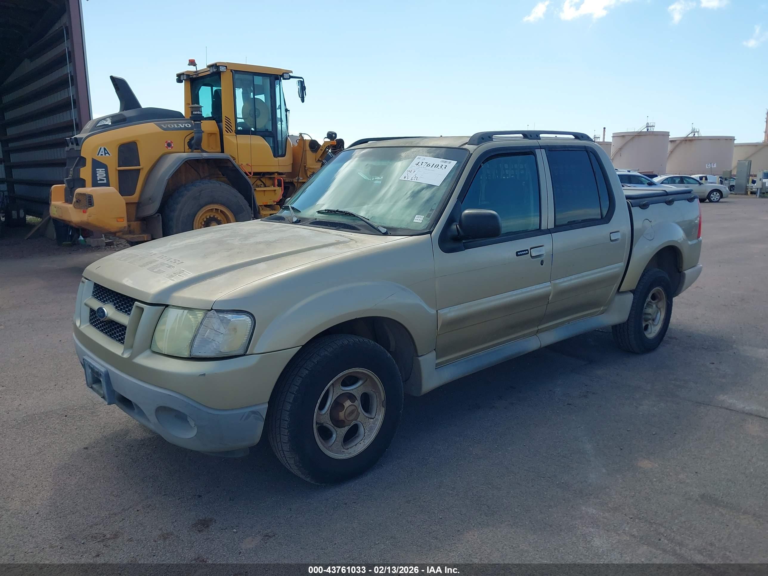 FORD EXPLORER image 2