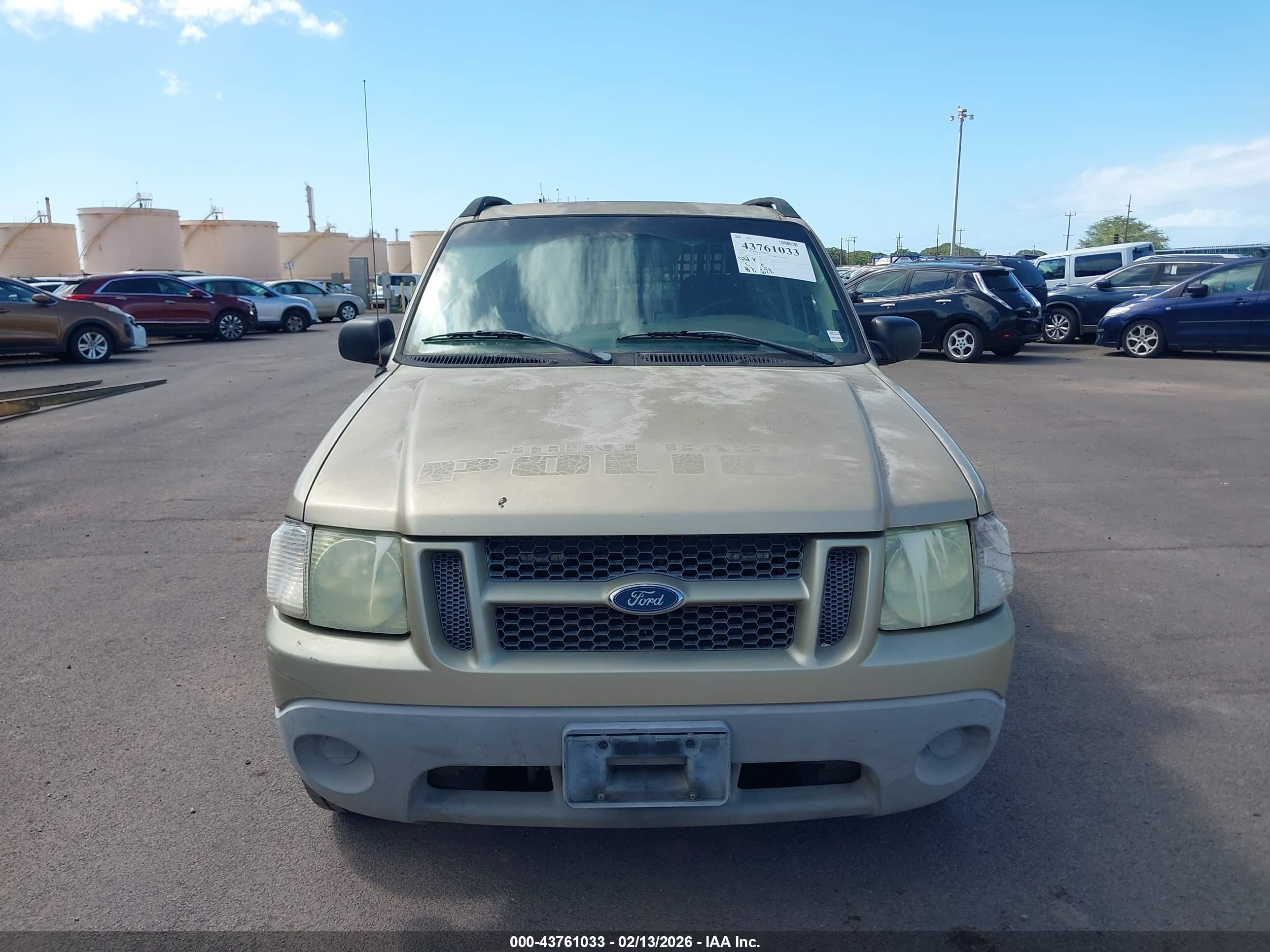 FORD EXPLORER image 6