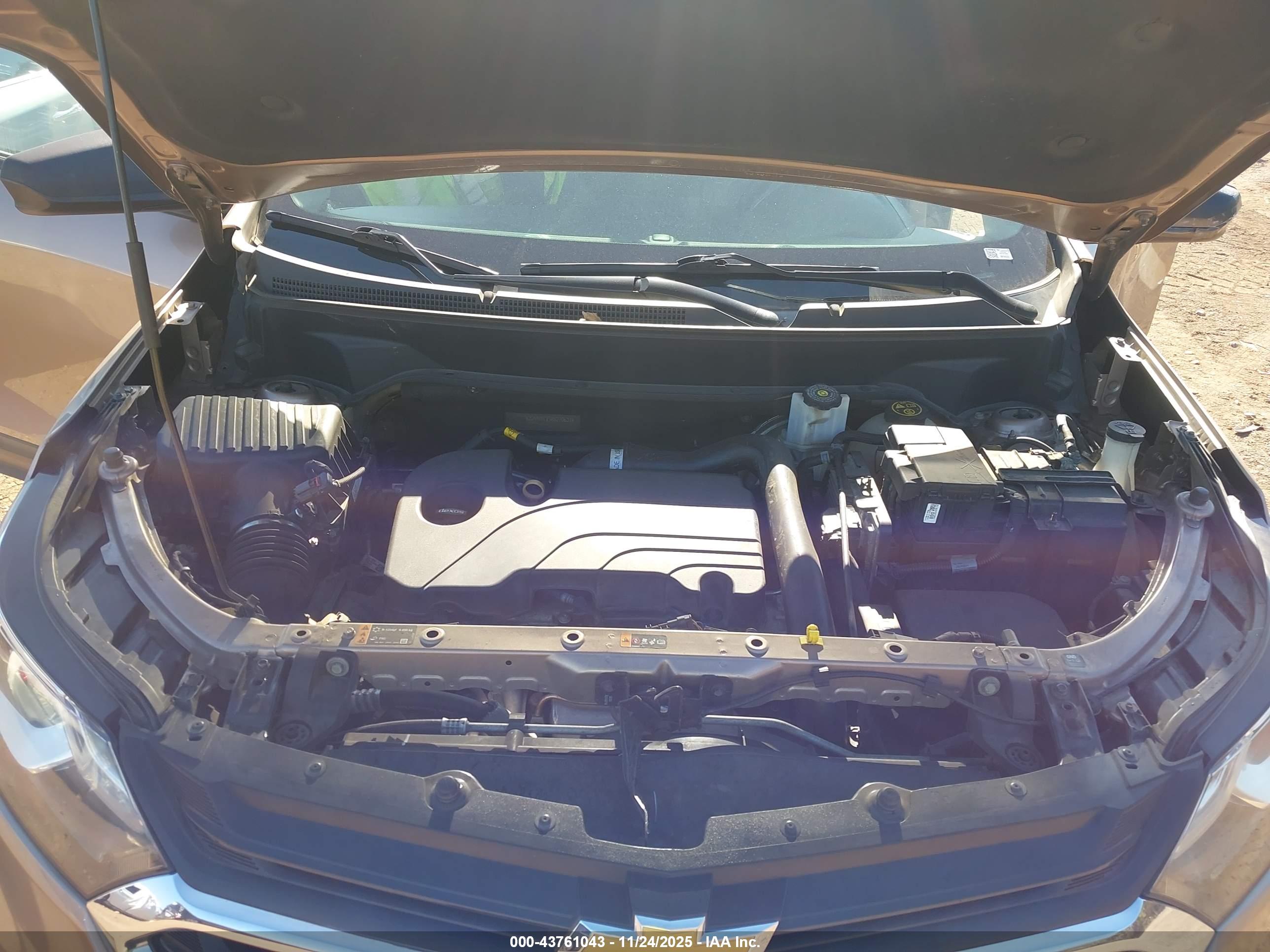 CHEVROLET EQUINOX image 10