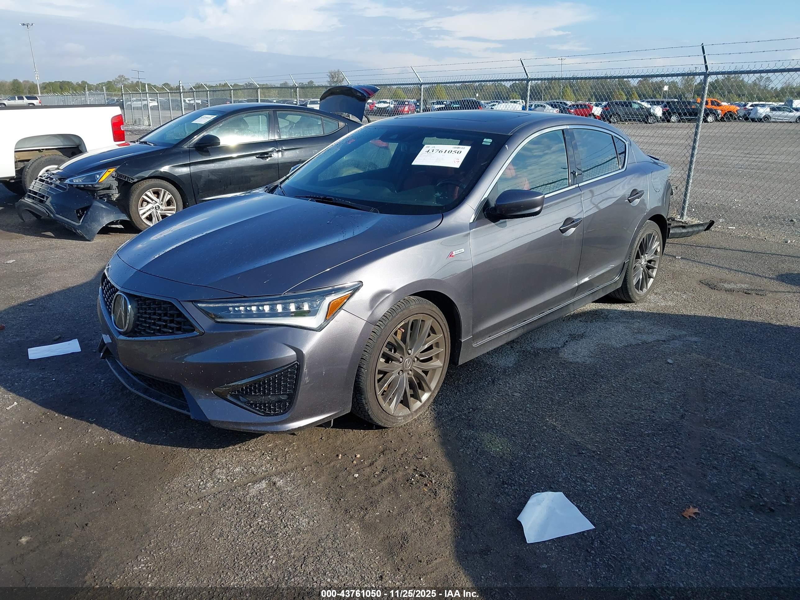 ACURA ILX image 2