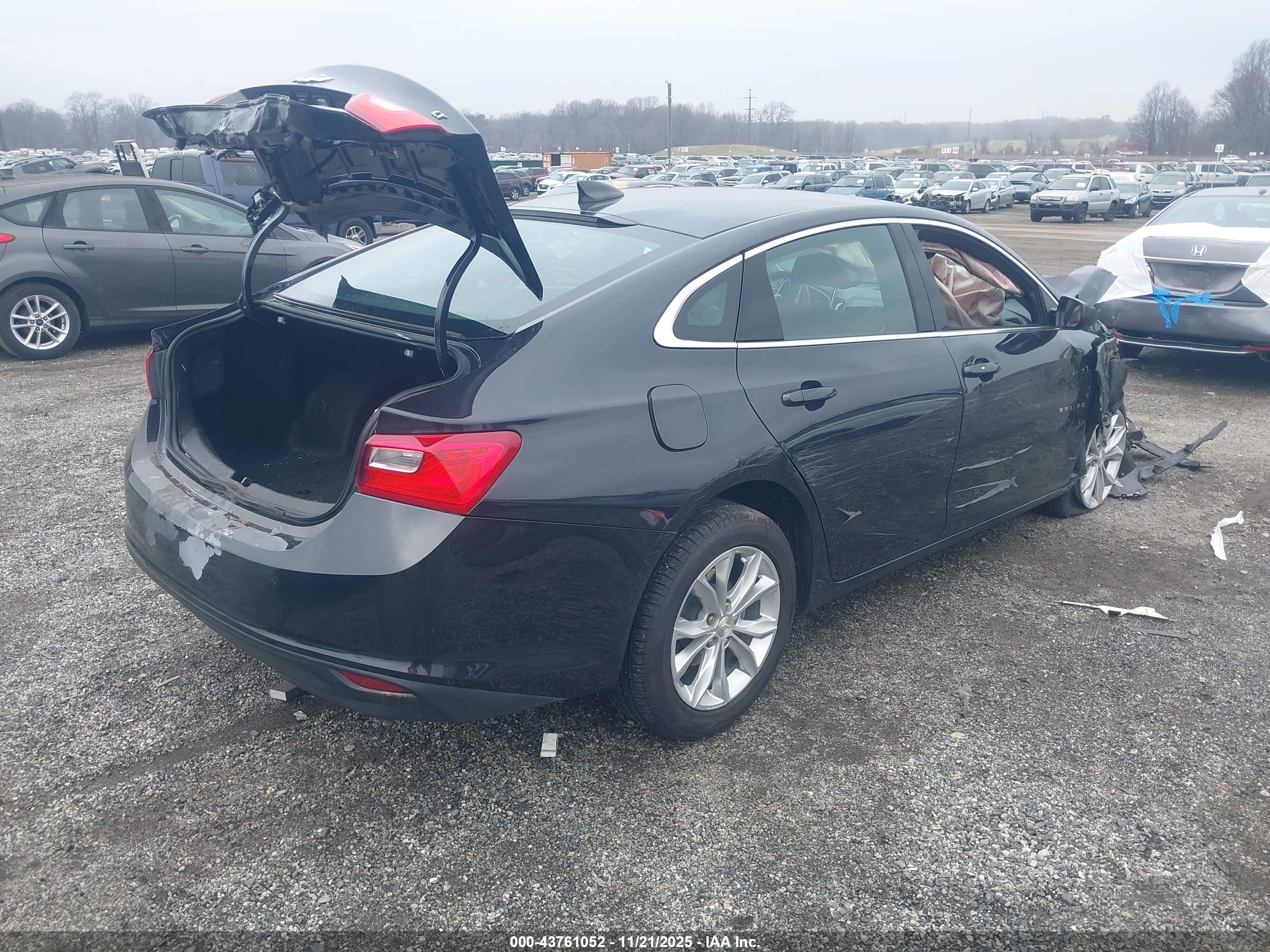 CHEVROLET MALIBU image 4