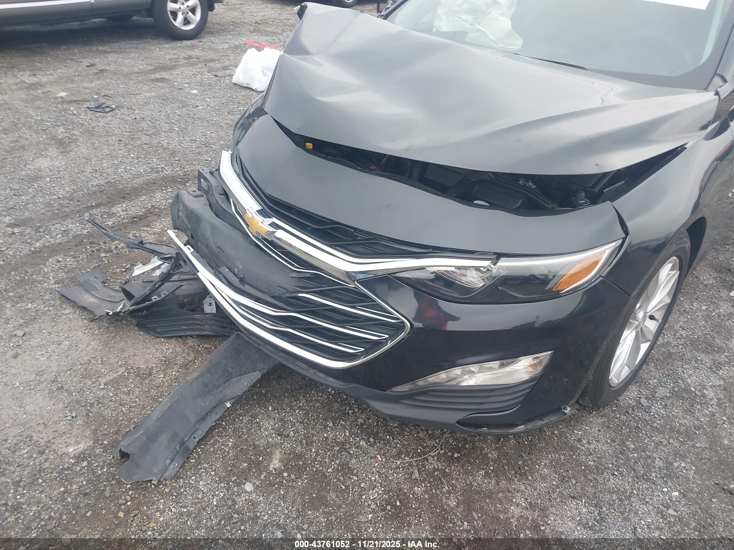 CHEVROLET MALIBU image 6