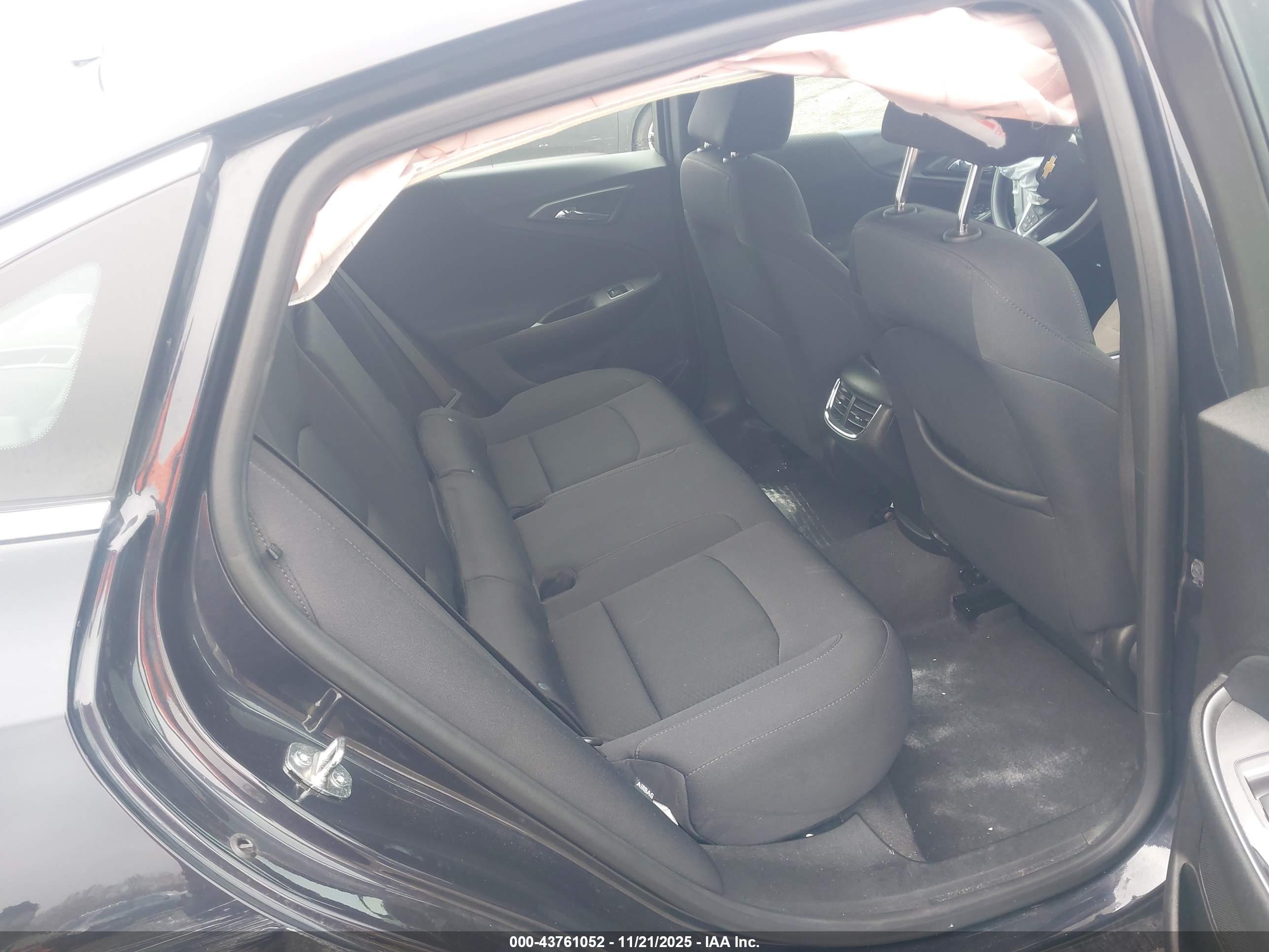 CHEVROLET MALIBU image 8
