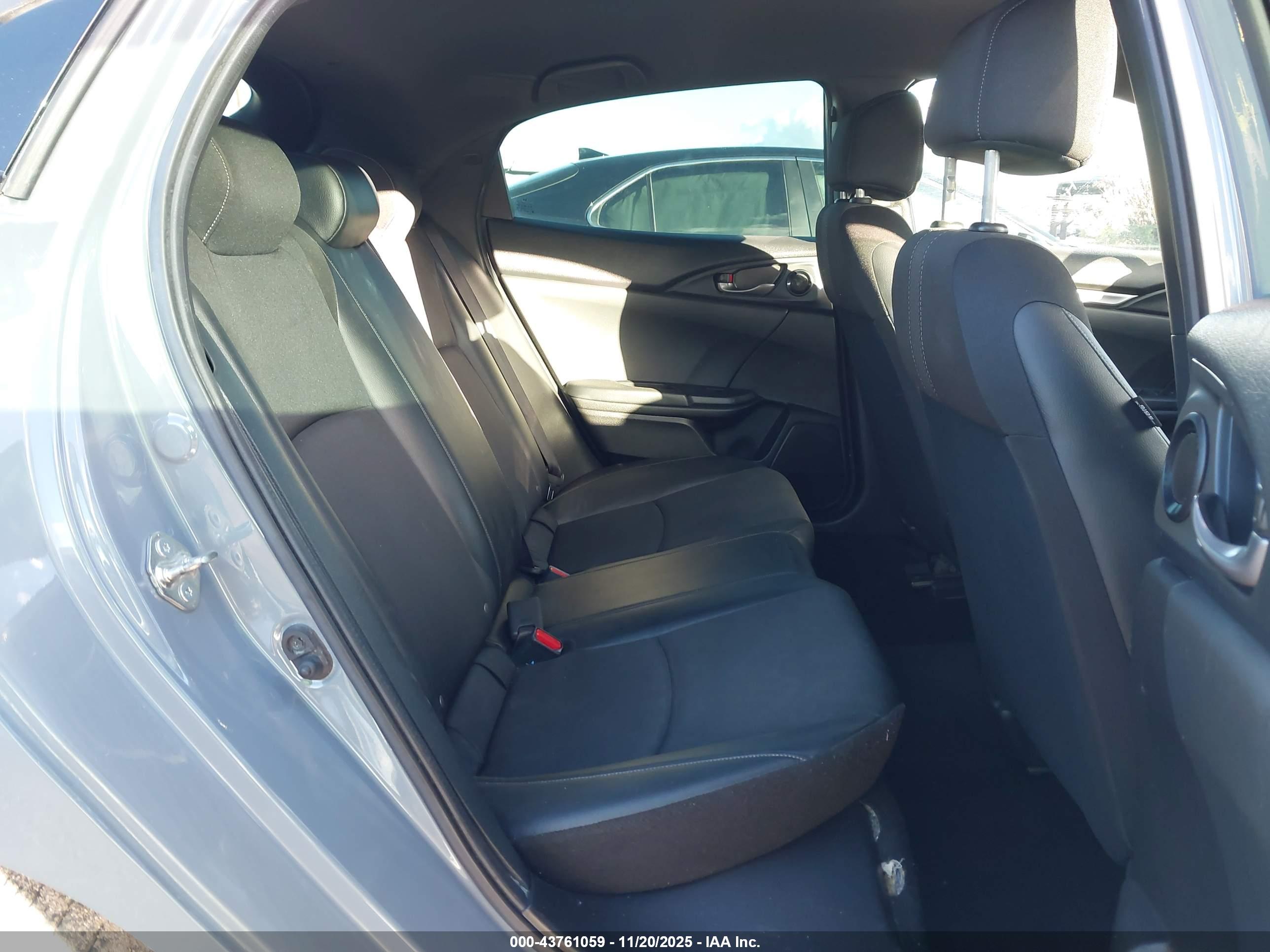 HONDA CIVIC image 8