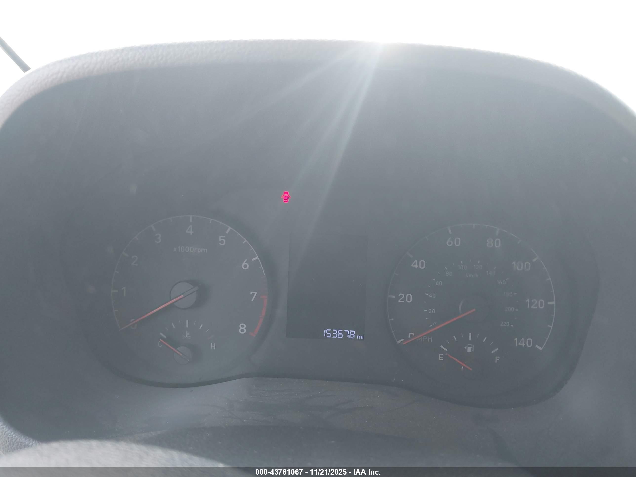 HYUNDAI ACCENT image 7