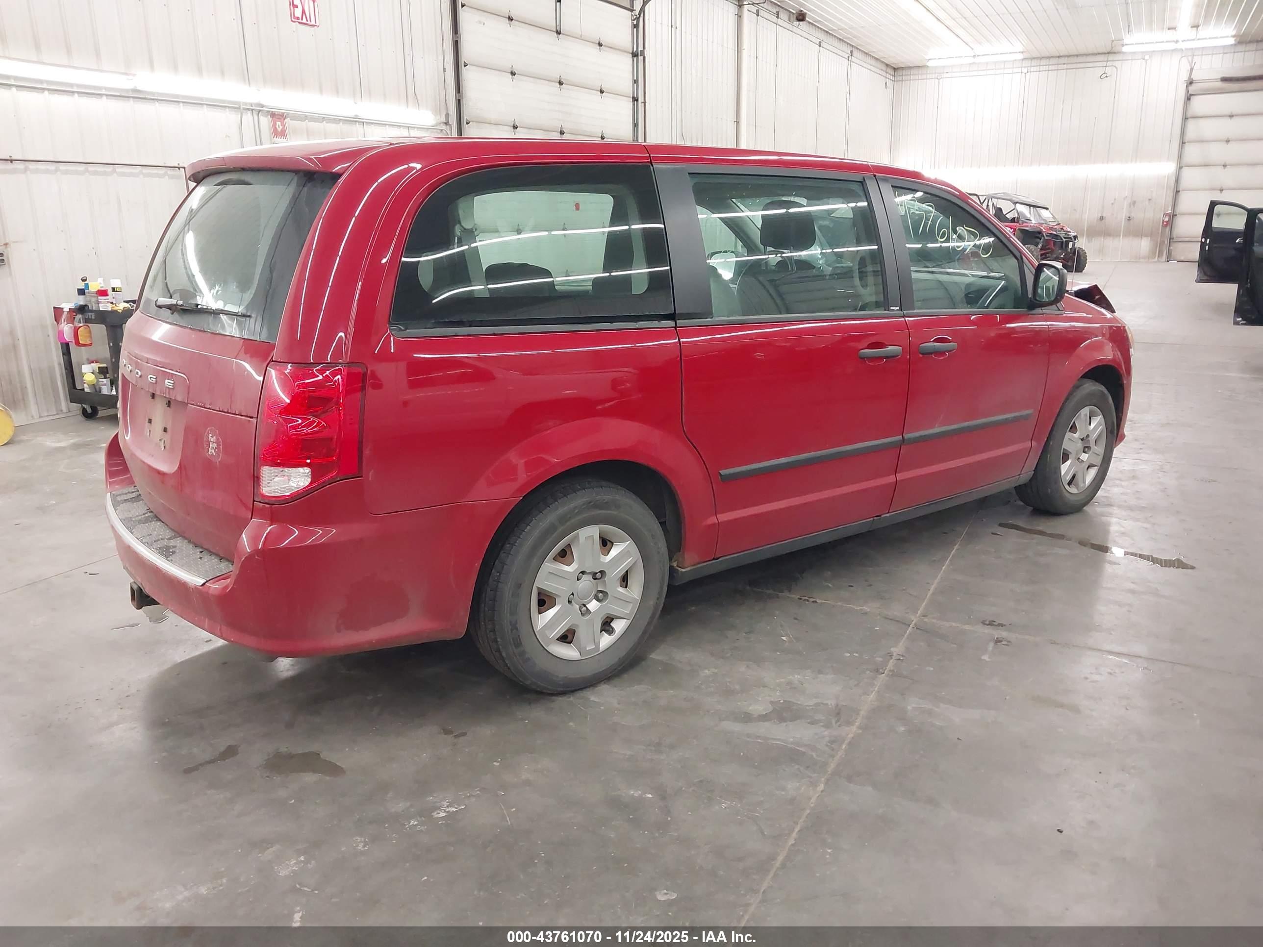 DODGE GRAND image 4