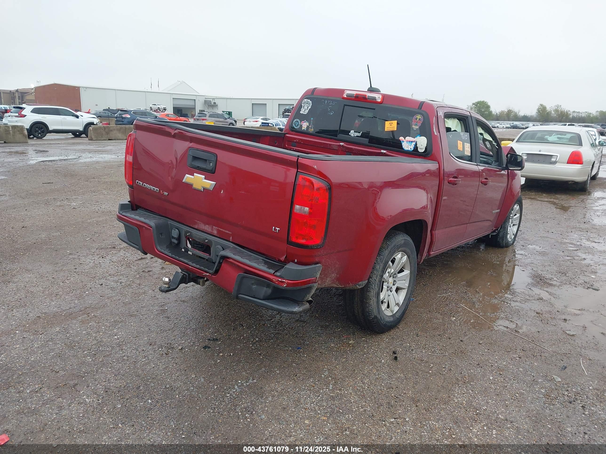 CHEVROLET COLORADO image 4