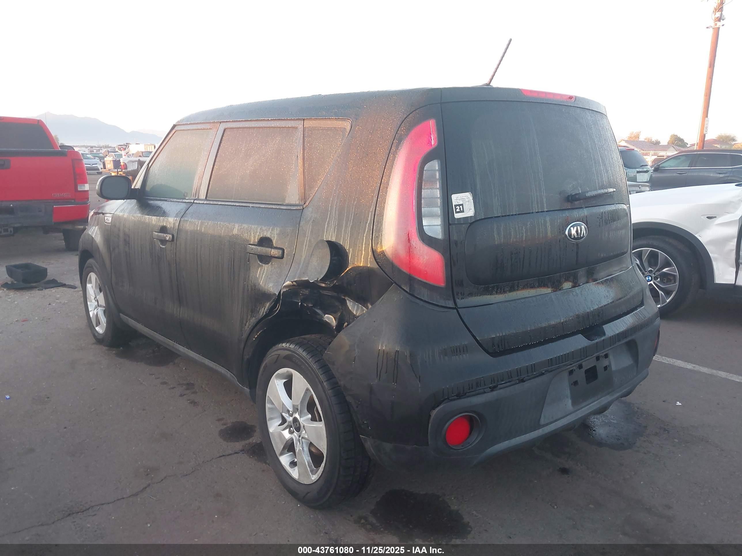 KIA SOUL image 3