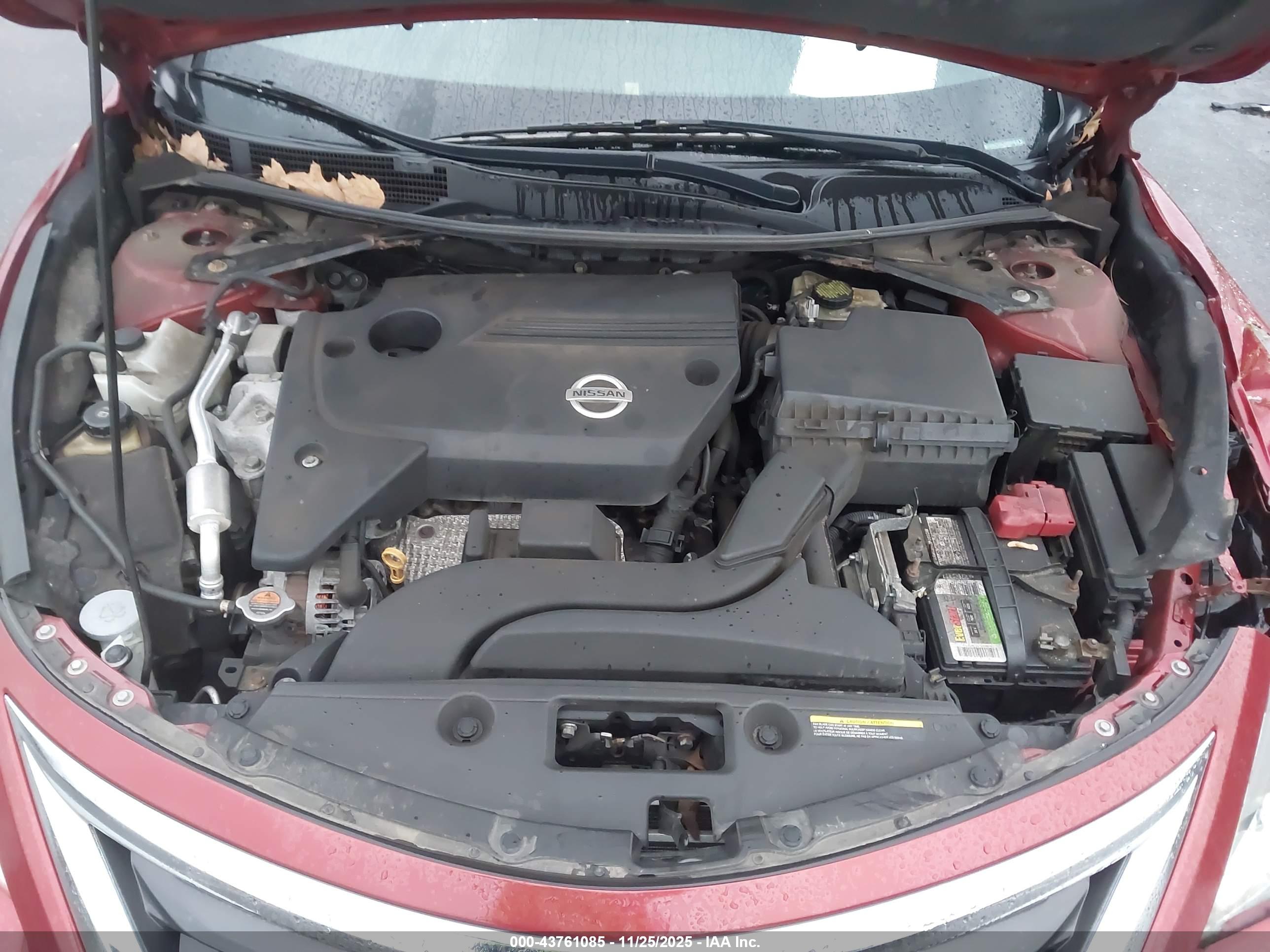 NISSAN ALTIMA image 10