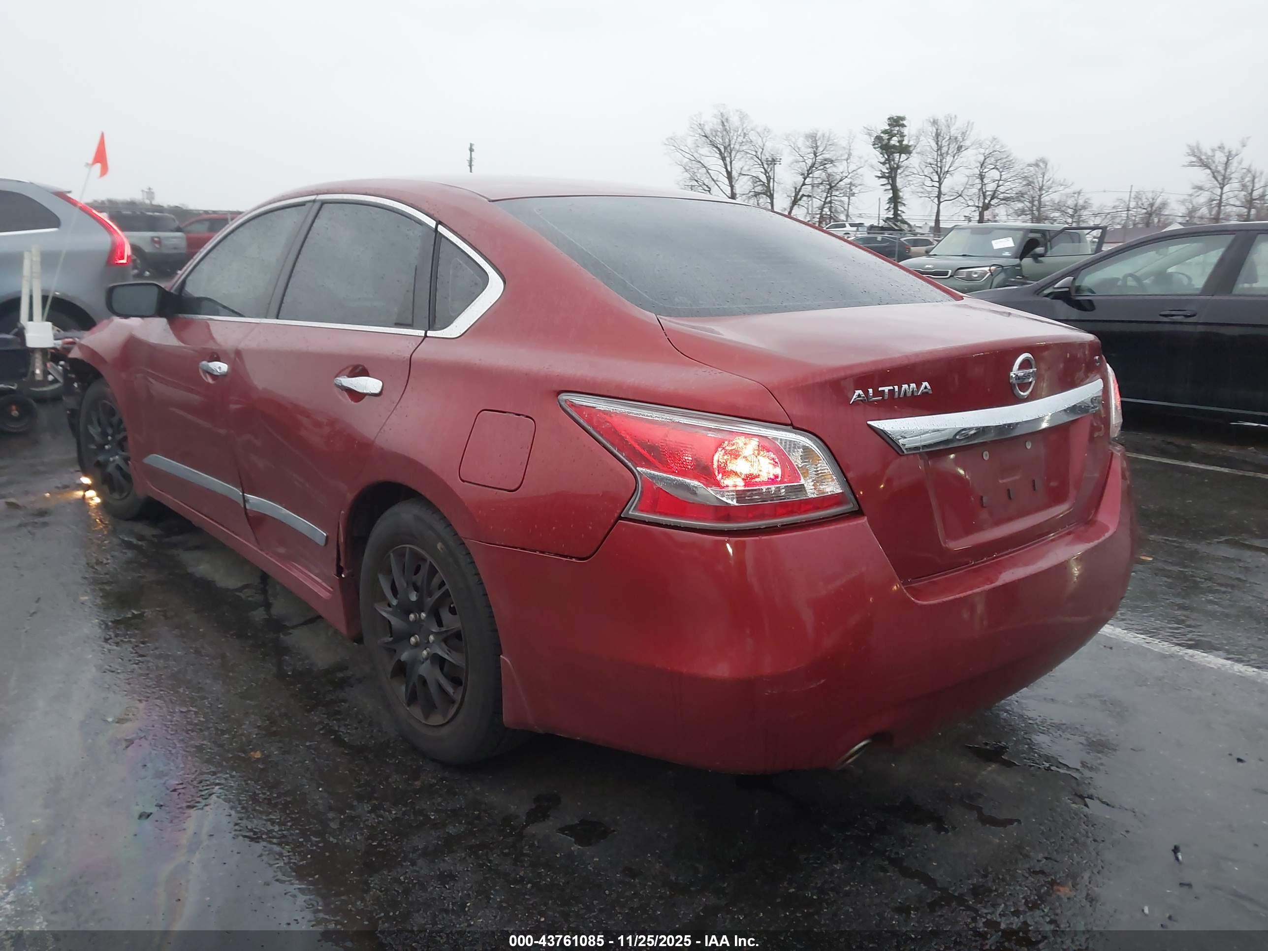 NISSAN ALTIMA image 3