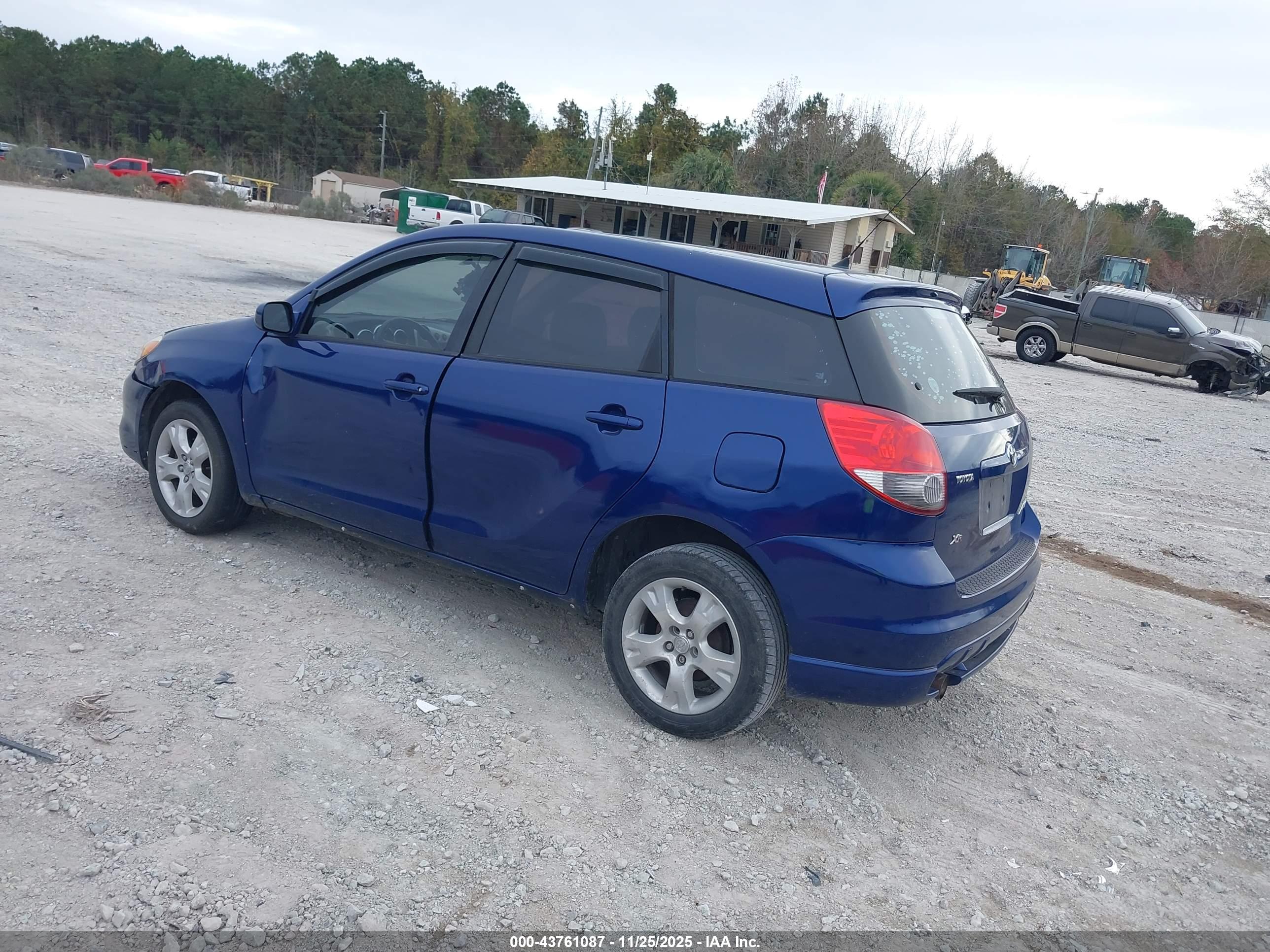 TOYOTA MATRIX image 3