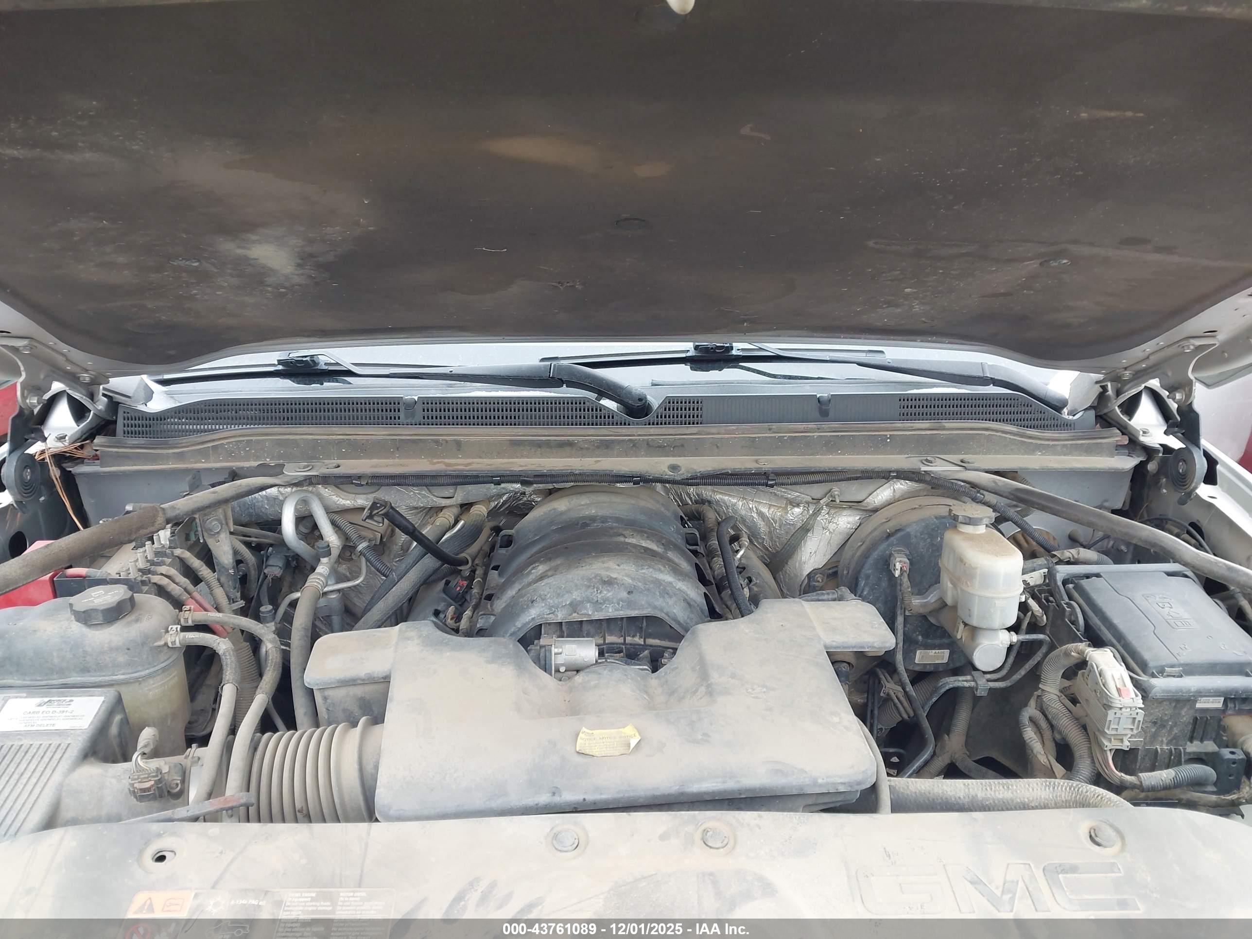GMC YUKON image 10