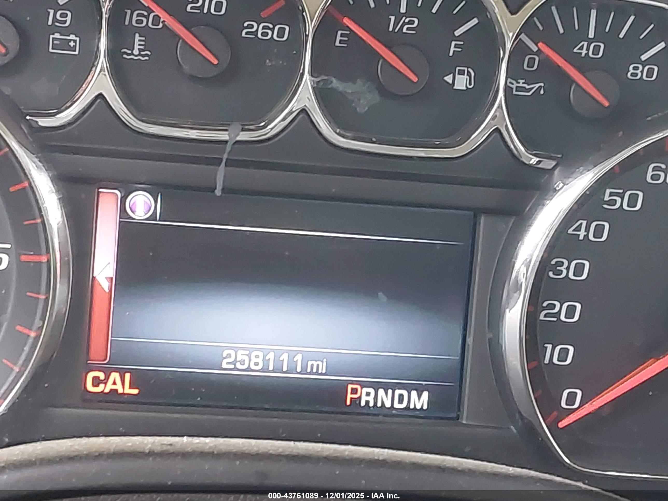 GMC YUKON image 7