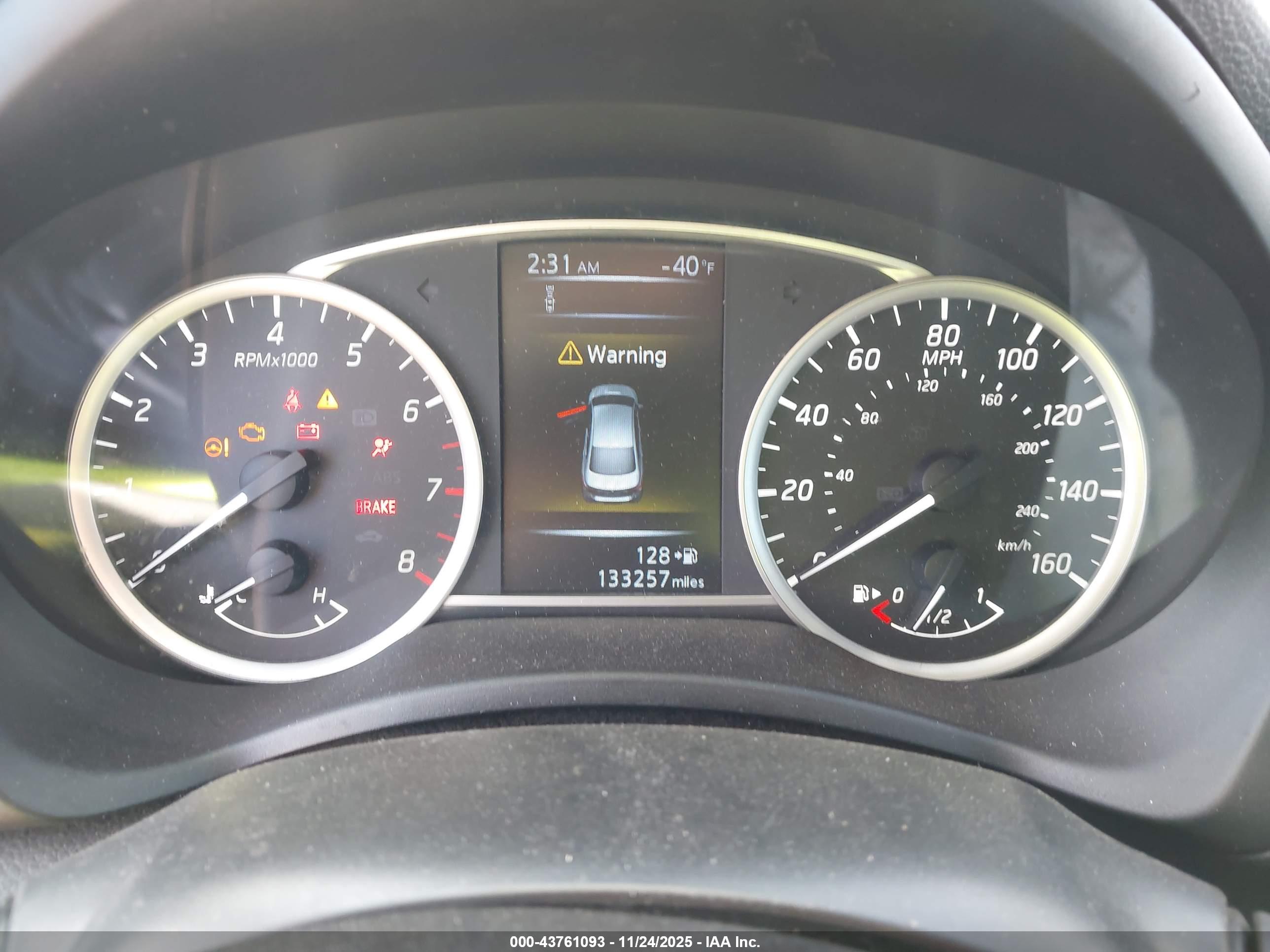 NISSAN SENTRA image 7