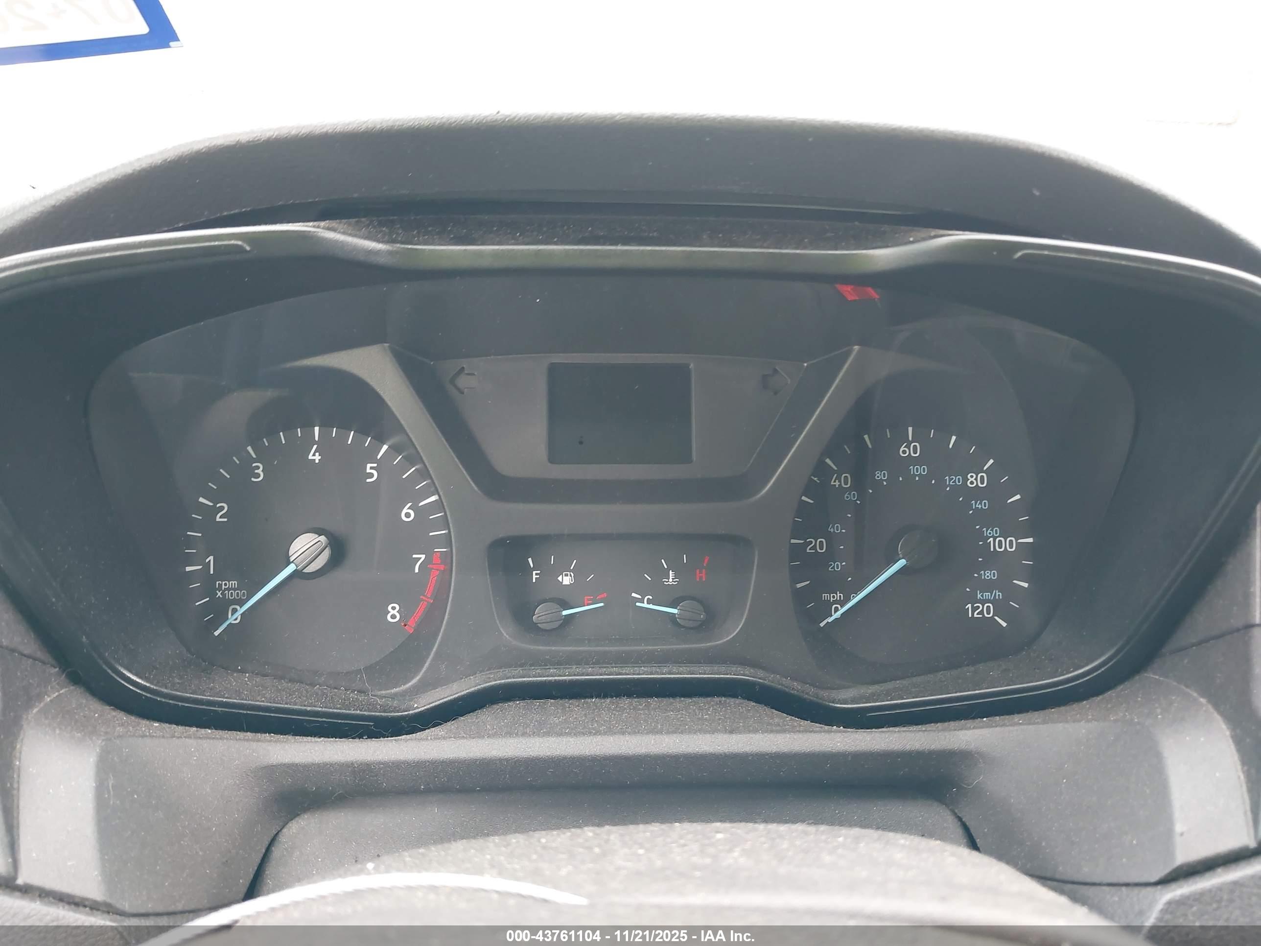 FORD TRANSIT-150 image 7