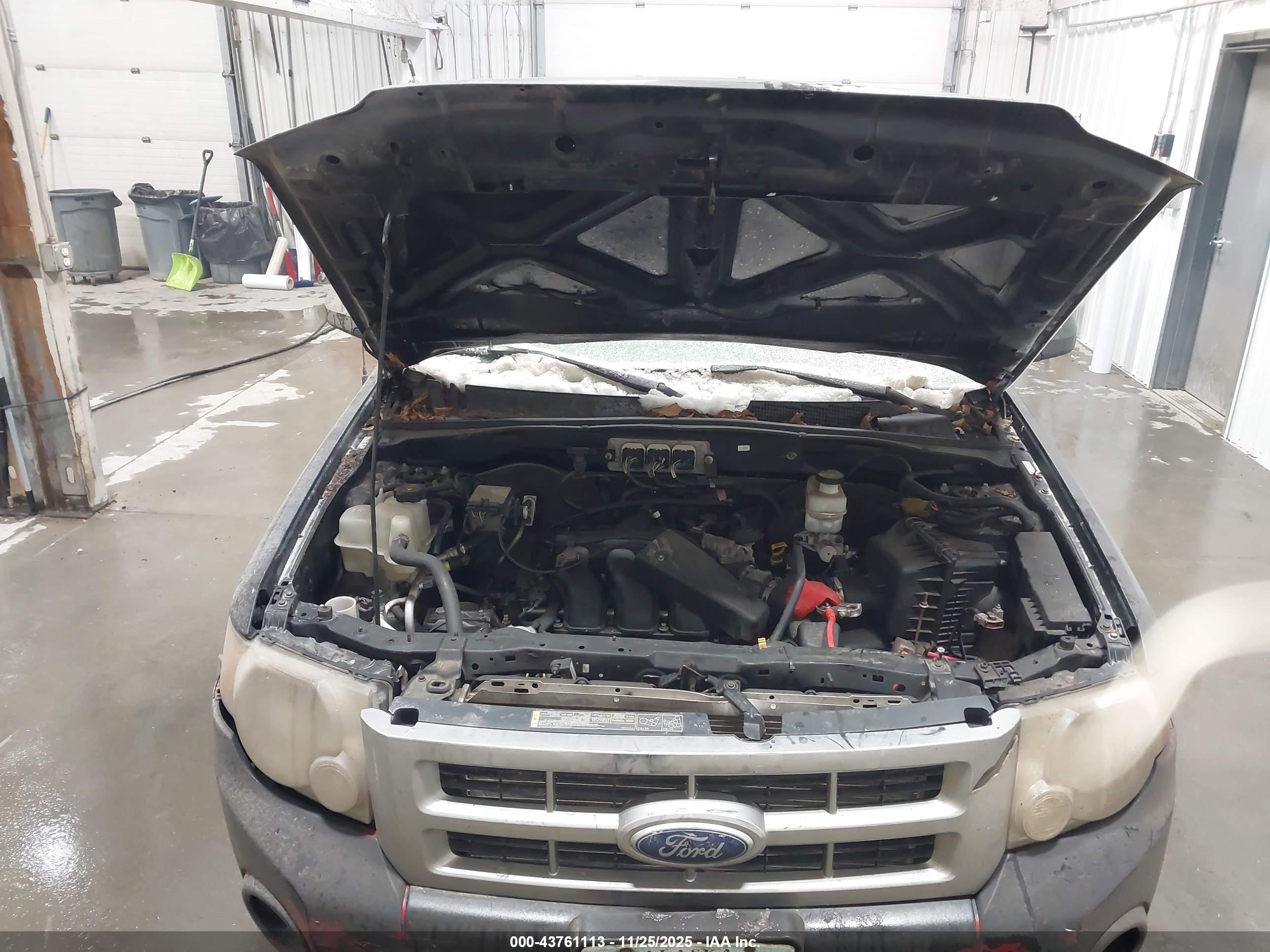 FORD ESCAPE image 10