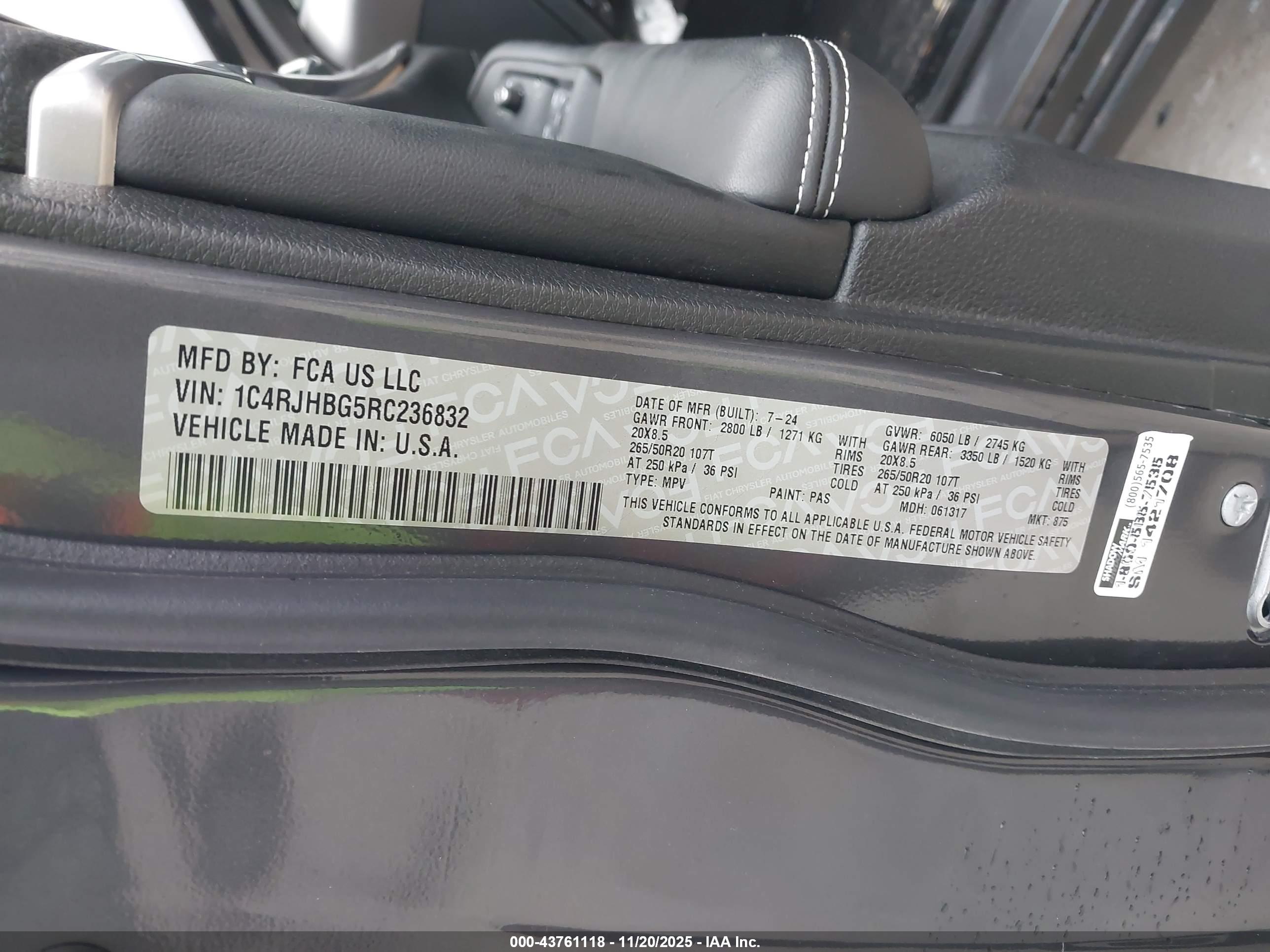 JEEP GRAND image 9