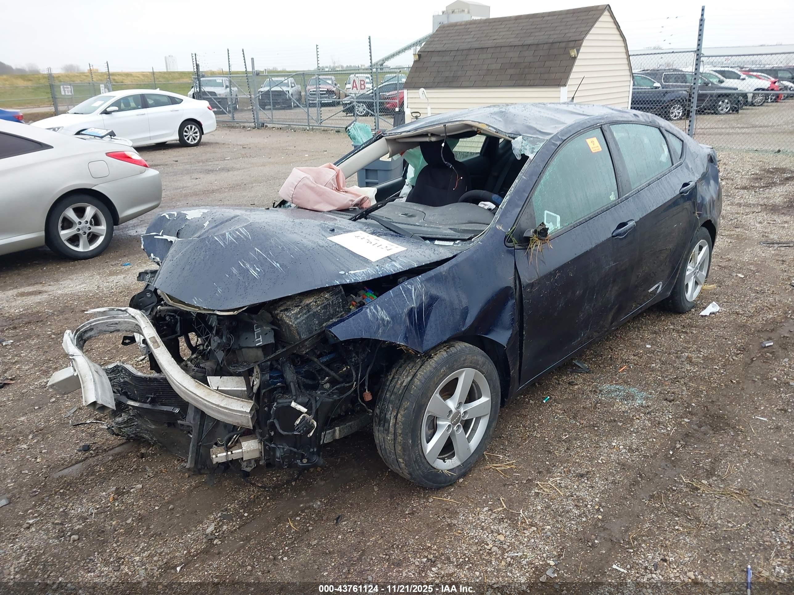 DODGE DART image 2